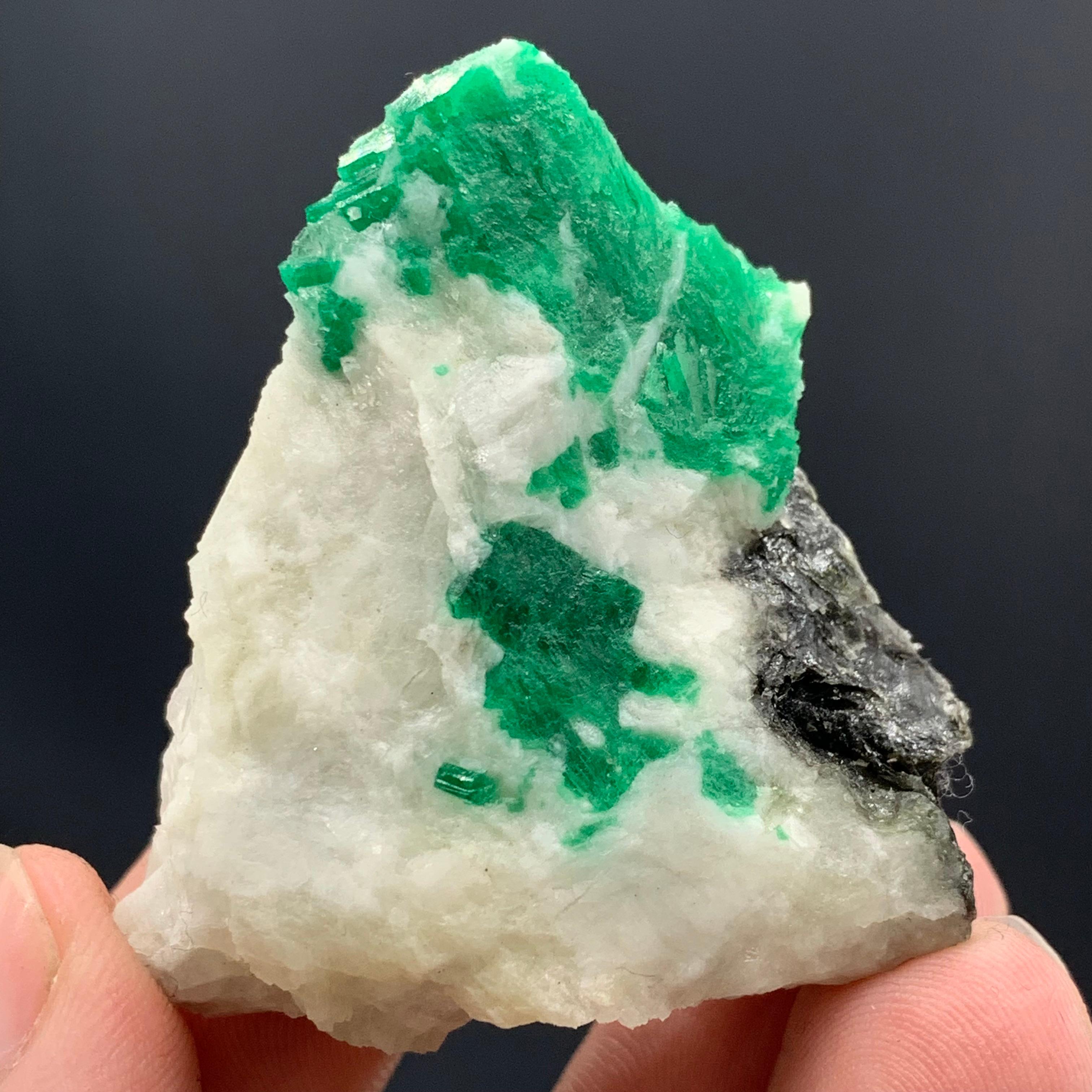 Other 31.37 Gram Incredible Emerald Specimen From Swat Valley, Pakistan  For Sale