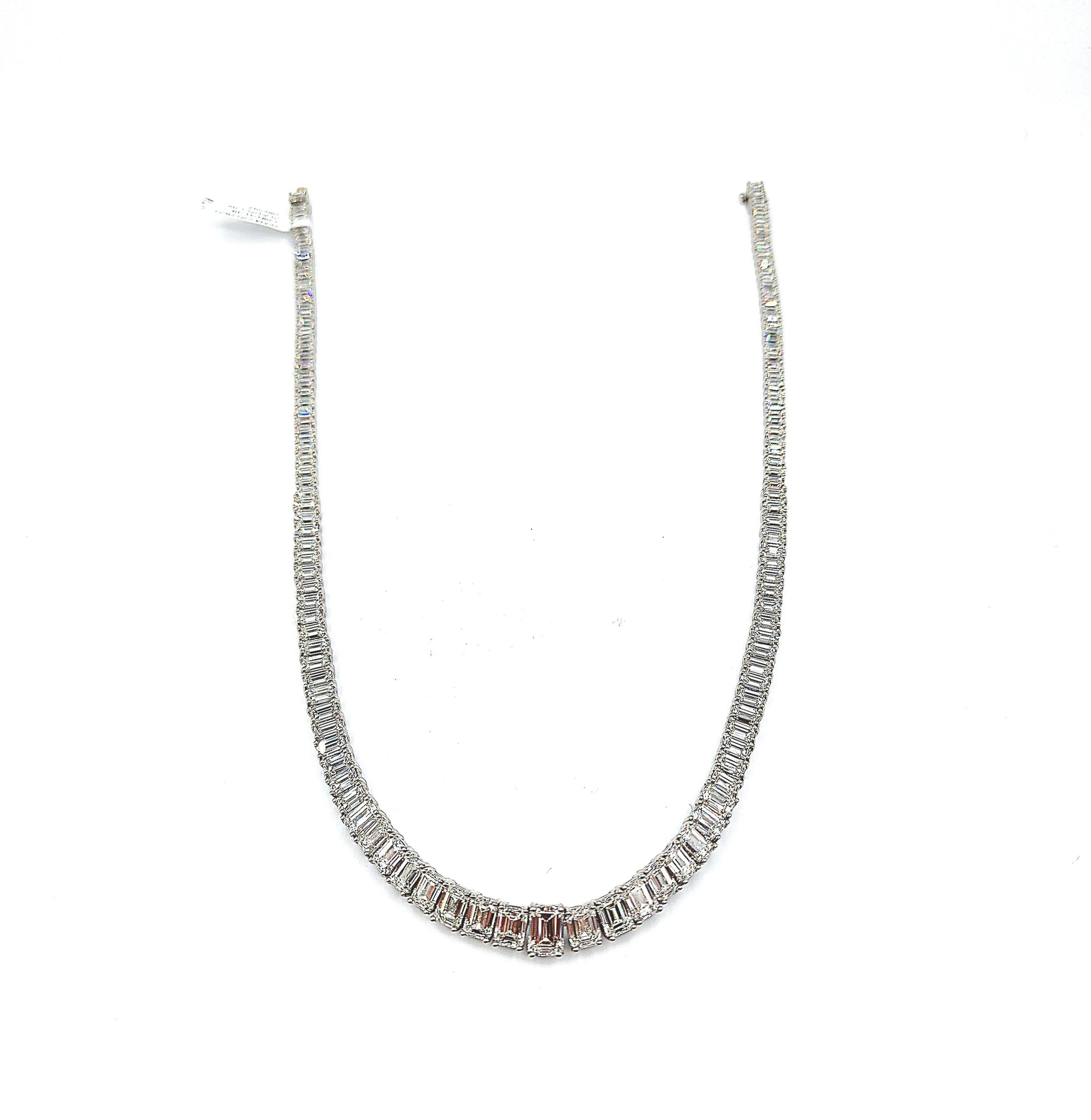 31.38 ct Graduated GIA Emerald-Cut Diamond Necklace For Sale 2