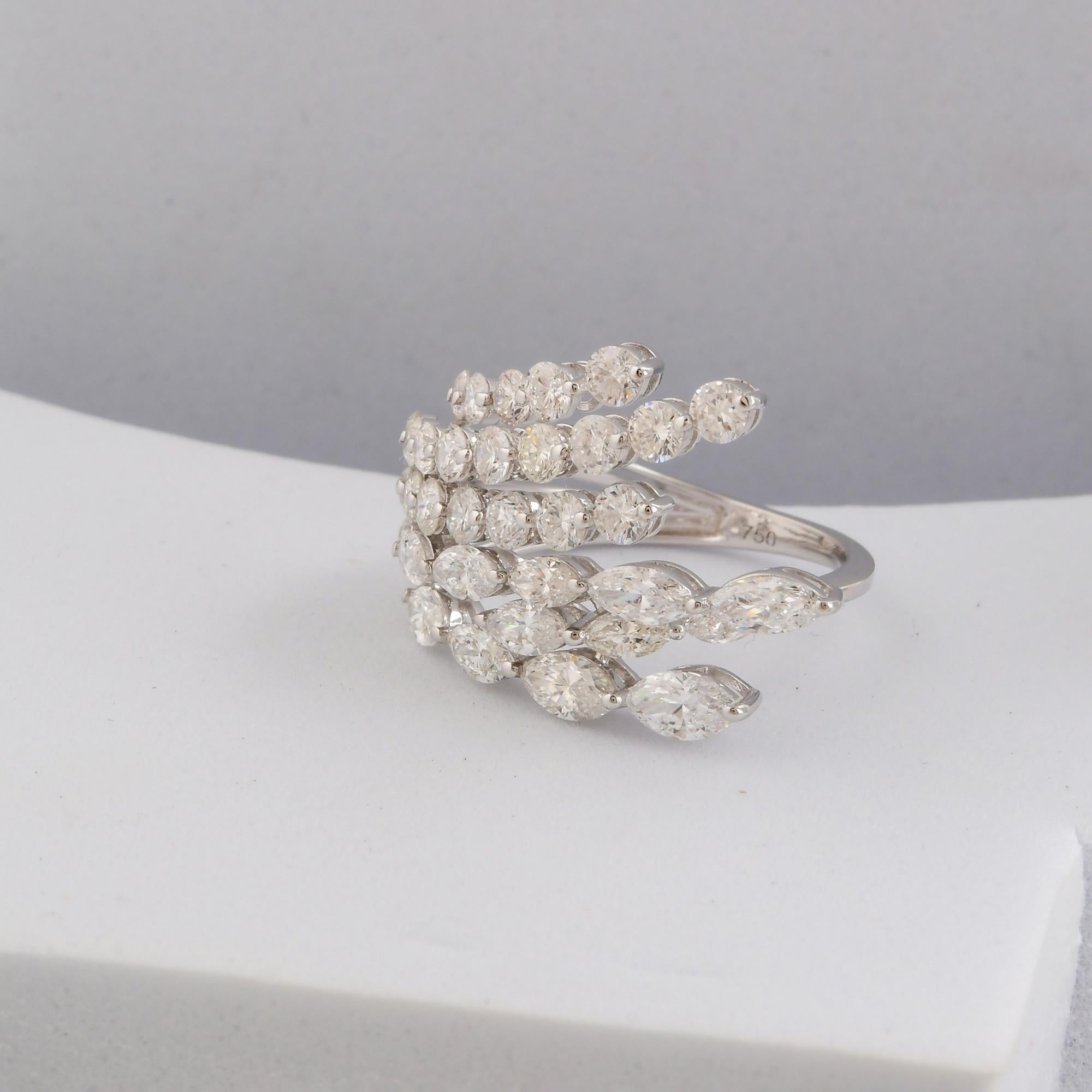 En vente :  3.13cts Diamond Multi Row Statement Cocktail Ring 18k Solid White Gold 8