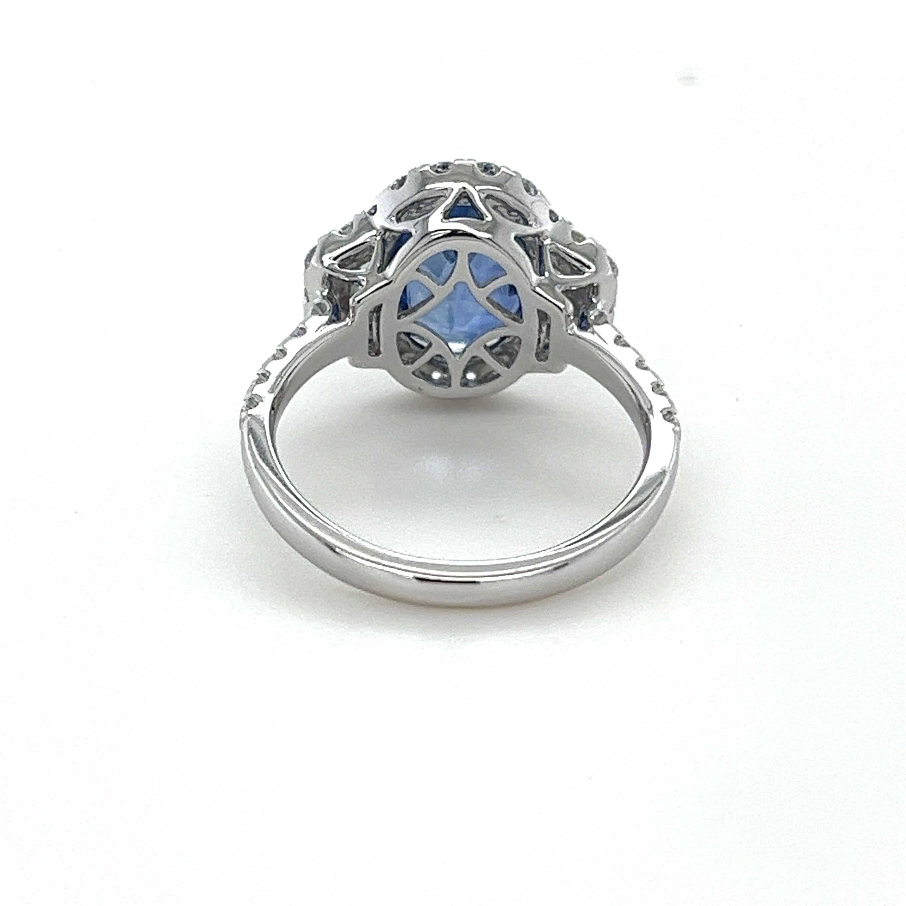 Oval Cut 3.14 Carat GIA Certified Ceylon Sapphire & Diamond Ring in 18 Karat White Gold For Sale