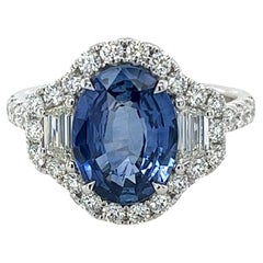 Bague en or blanc 18 carats avec saphir de Ceylan certifié GIA de 3,14 carats et diamants