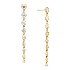 Boucles d'oreilles en or jaune 18 carats avec diamants gradués de 3,14 carats