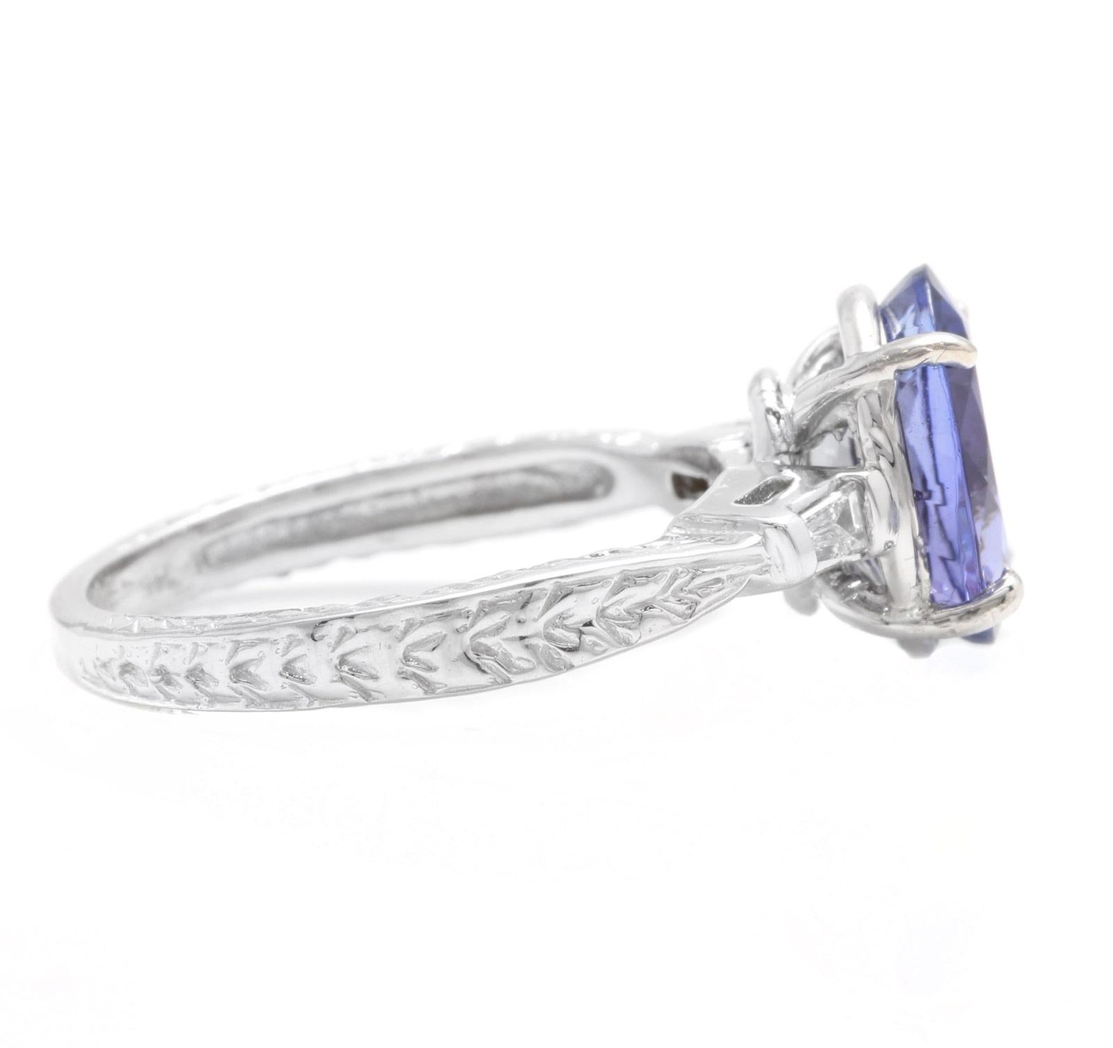 Mixed Cut 3.14 Carats Natural Tanzanite and Diamond 14k Solid White Gold Ring For Sale