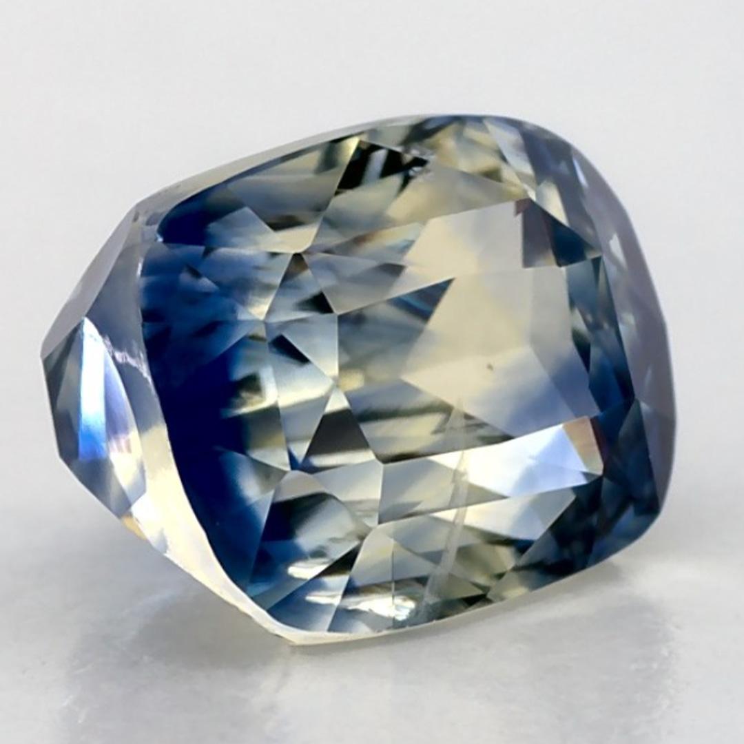 3.14 carati di zaffiro blu a cuscino, gemma sfusa in vendita 2