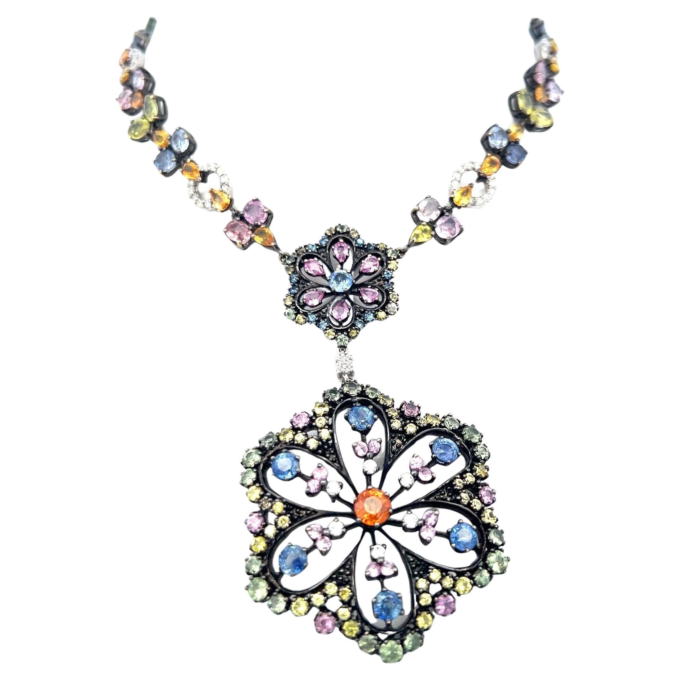 31.42 Carat Sapphire 0.83 Carat Round H-SI Diamond 18K Gold Pendant Necklace