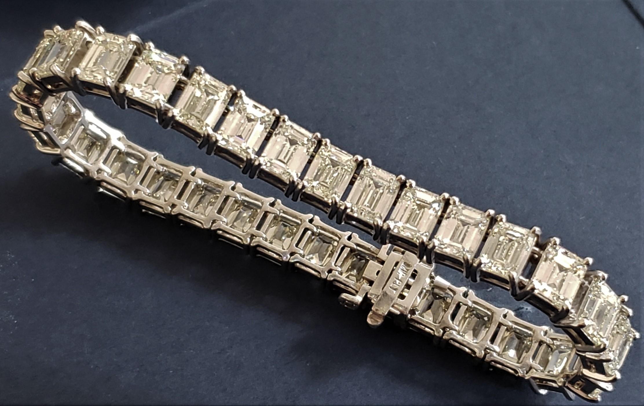 31.45CT Emerald Cut Natural Diamond Tennis Bracelet 6.9