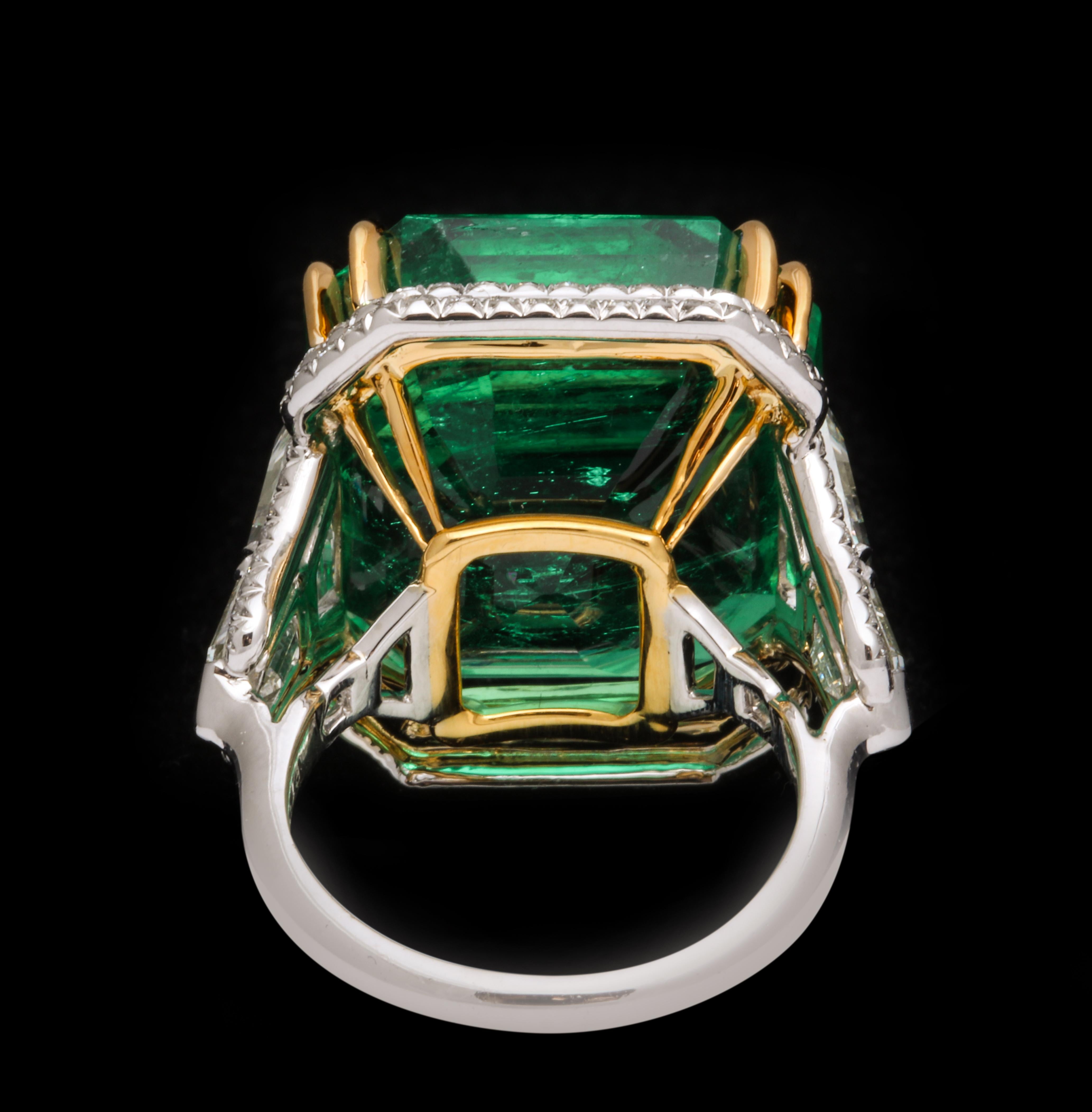 Square Cut 31.49 Carat Colombian Emerald Ring For Sale