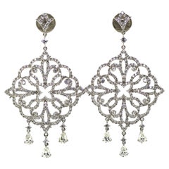 Orecchino a goccia con diamante Art Deco da 3,14 carati in oro bianco 18 carati