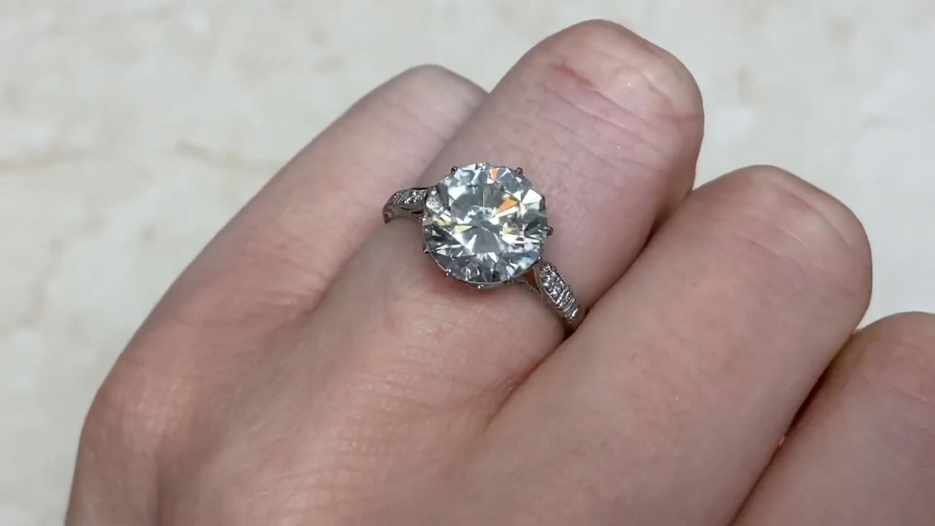 Taille vieille Europe Bague de fiançailles en platine avec diamant rond de taille transitionnelle (environ 3,10 carats) en vente