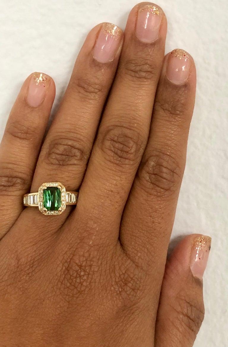 3.15 Carat Green Tourmaline Diamond 14 Karat Yellow Gold Ring For Sale 1