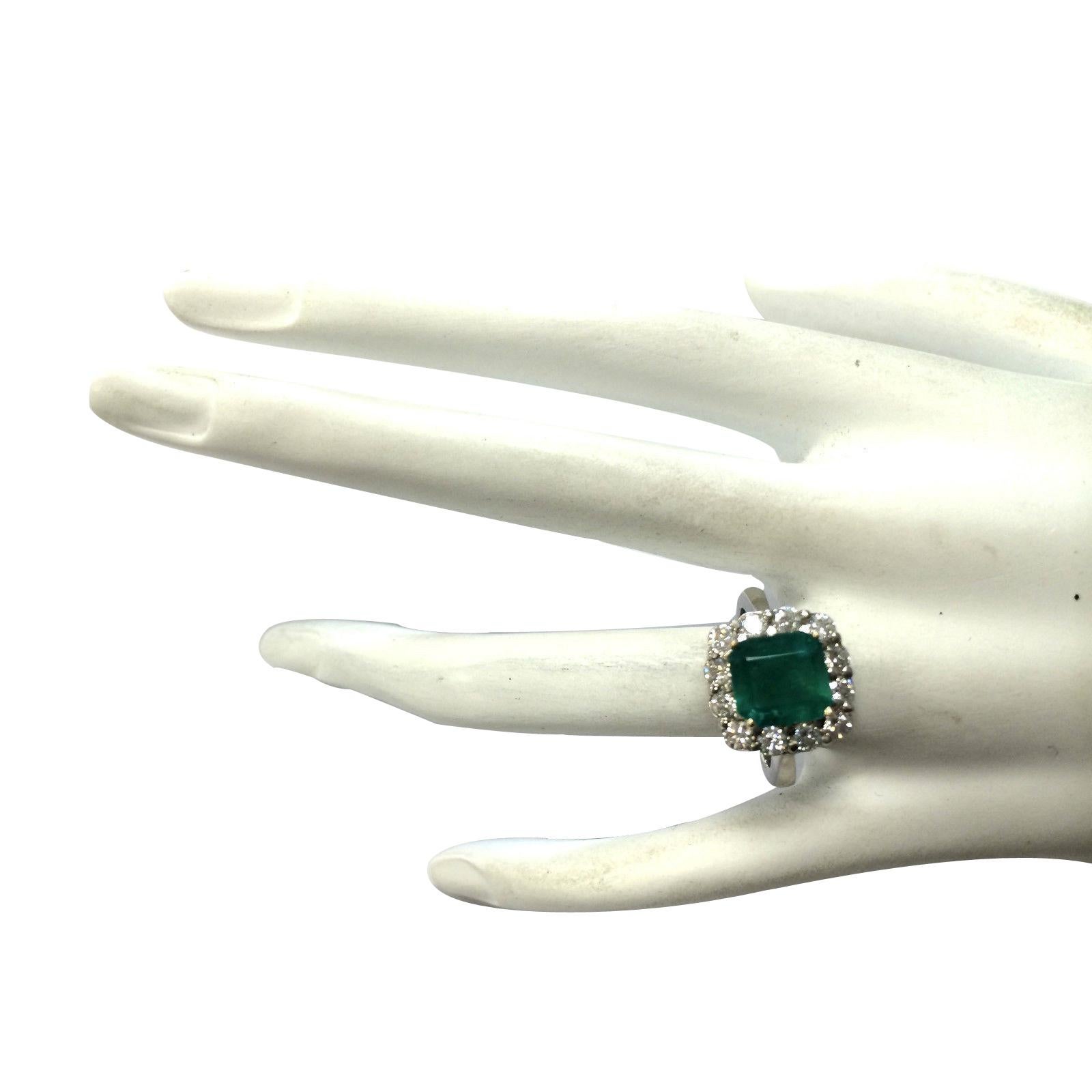 Women's 3.15 Carat Natural Emerald 18 Karat White Gold Diamond Ring