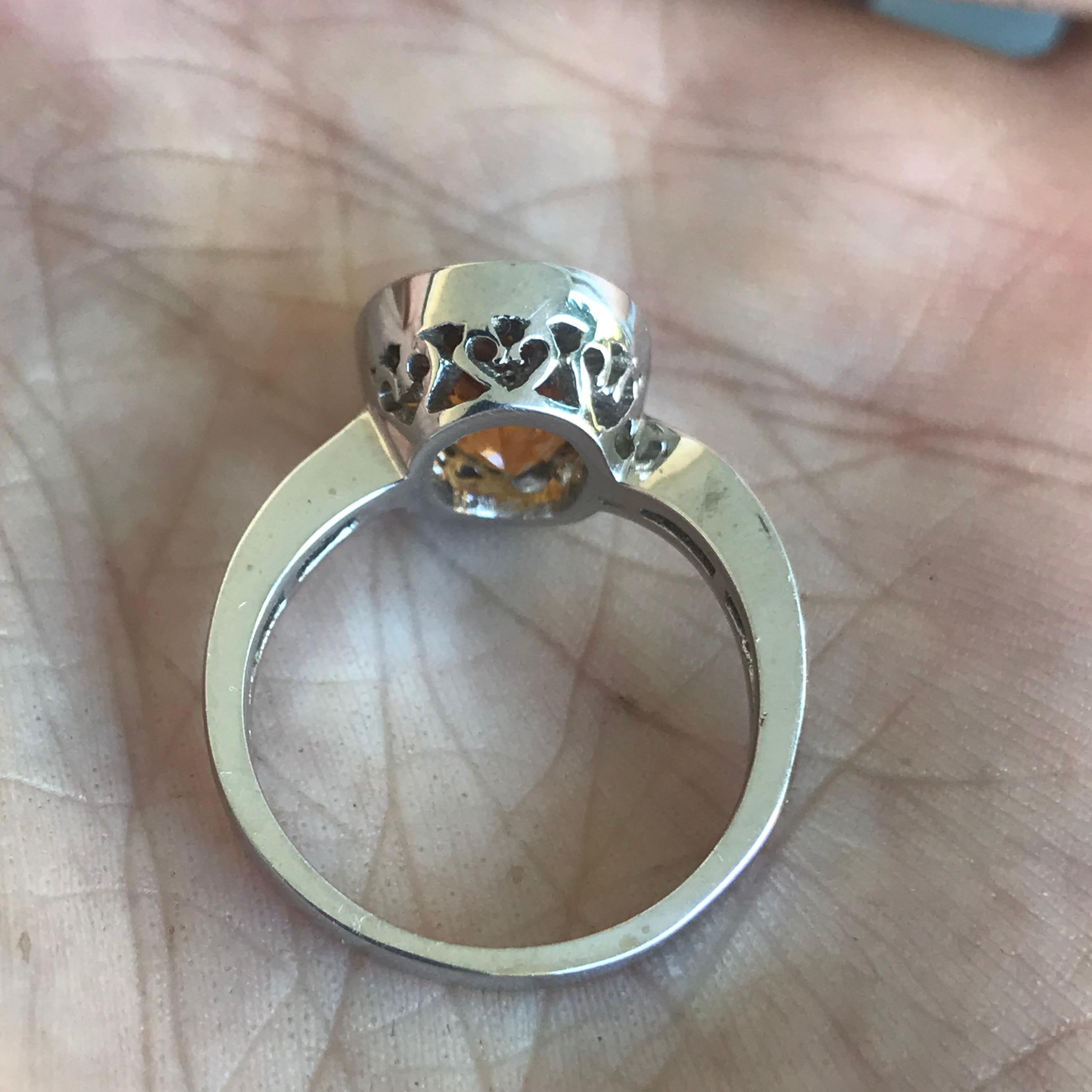 3,15 Karat orangefarbener Citrin, 0,25 Karat Diamant-Mode-Ring, 18 Karat weiß im Angebot 1