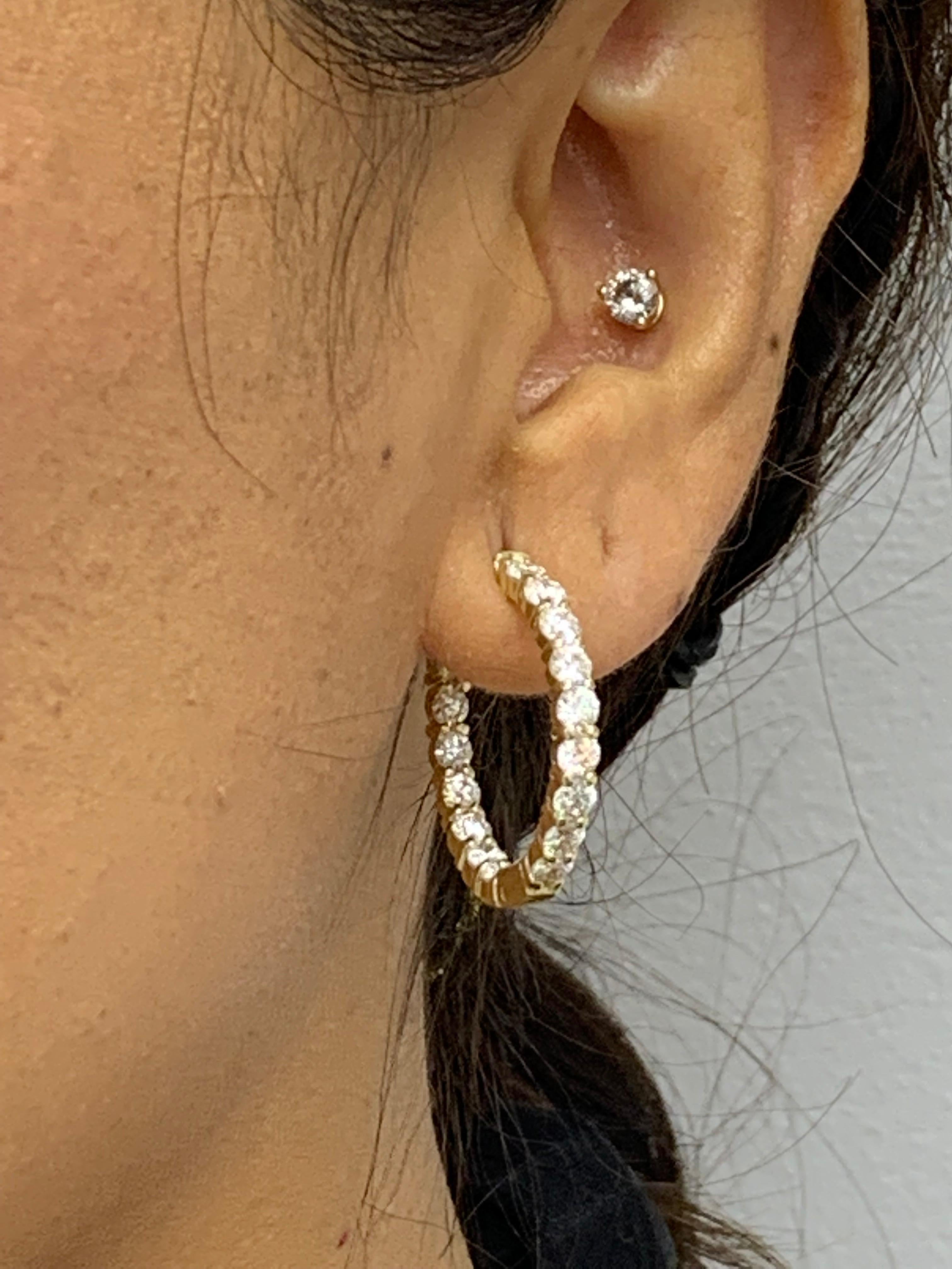 Women's 3.15 Carat Round Cut Diamond Hoop Earrings in 14K Yellow Gold For Sale