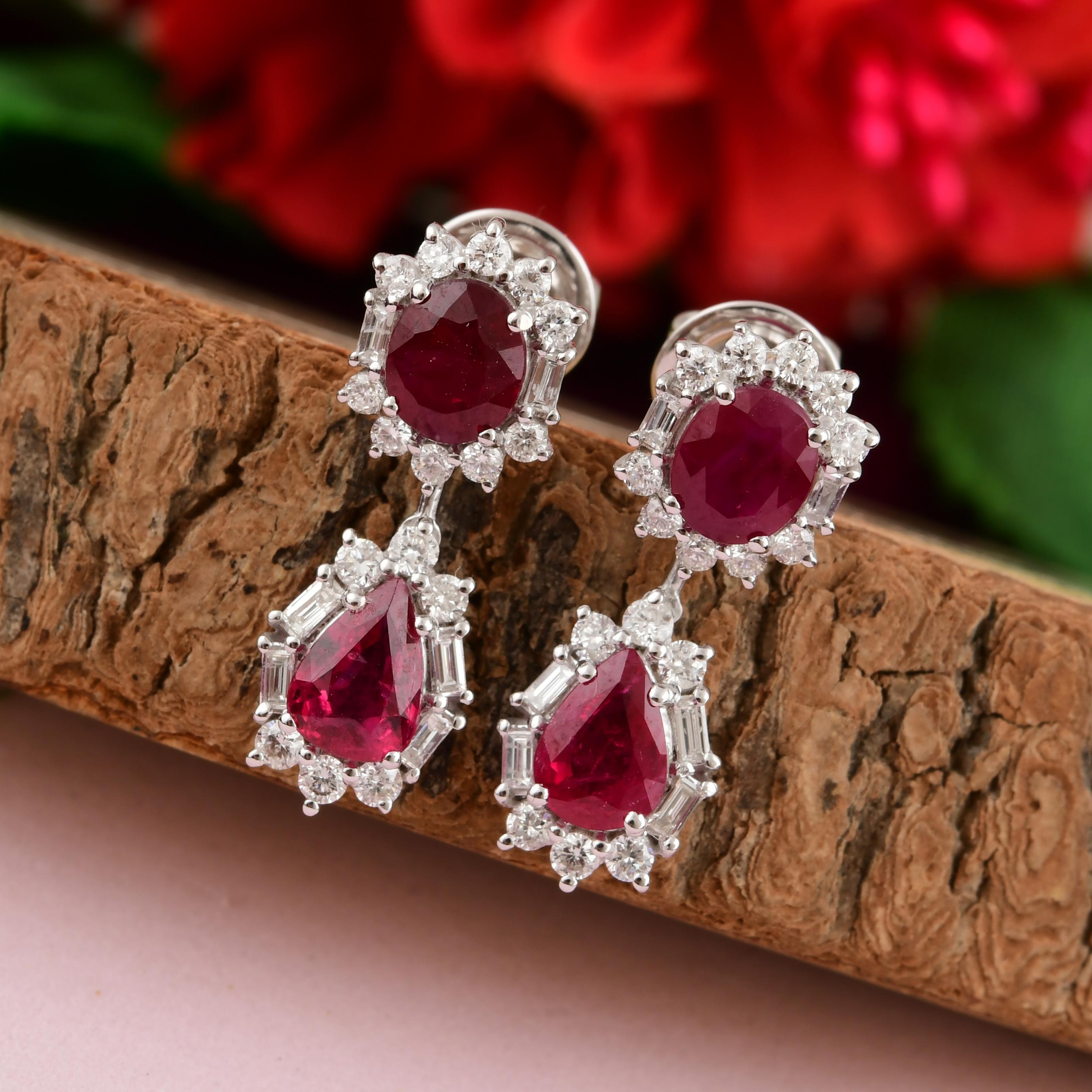 3,15 Karat Rubin Edelstein 0,76 Karat SI/H Diamant Ohrringe 18 Karat Weißgold Schmuck

Einzelheiten

Artikel-Code :- SEE-19841
Bruttogewicht :- 4.61 gm
18k Weißgold Gewicht :- 3,83 gm
Natürlicher Diamant Gewicht :- 0.76 Ct. ( SI Reinheit & HI Farbe