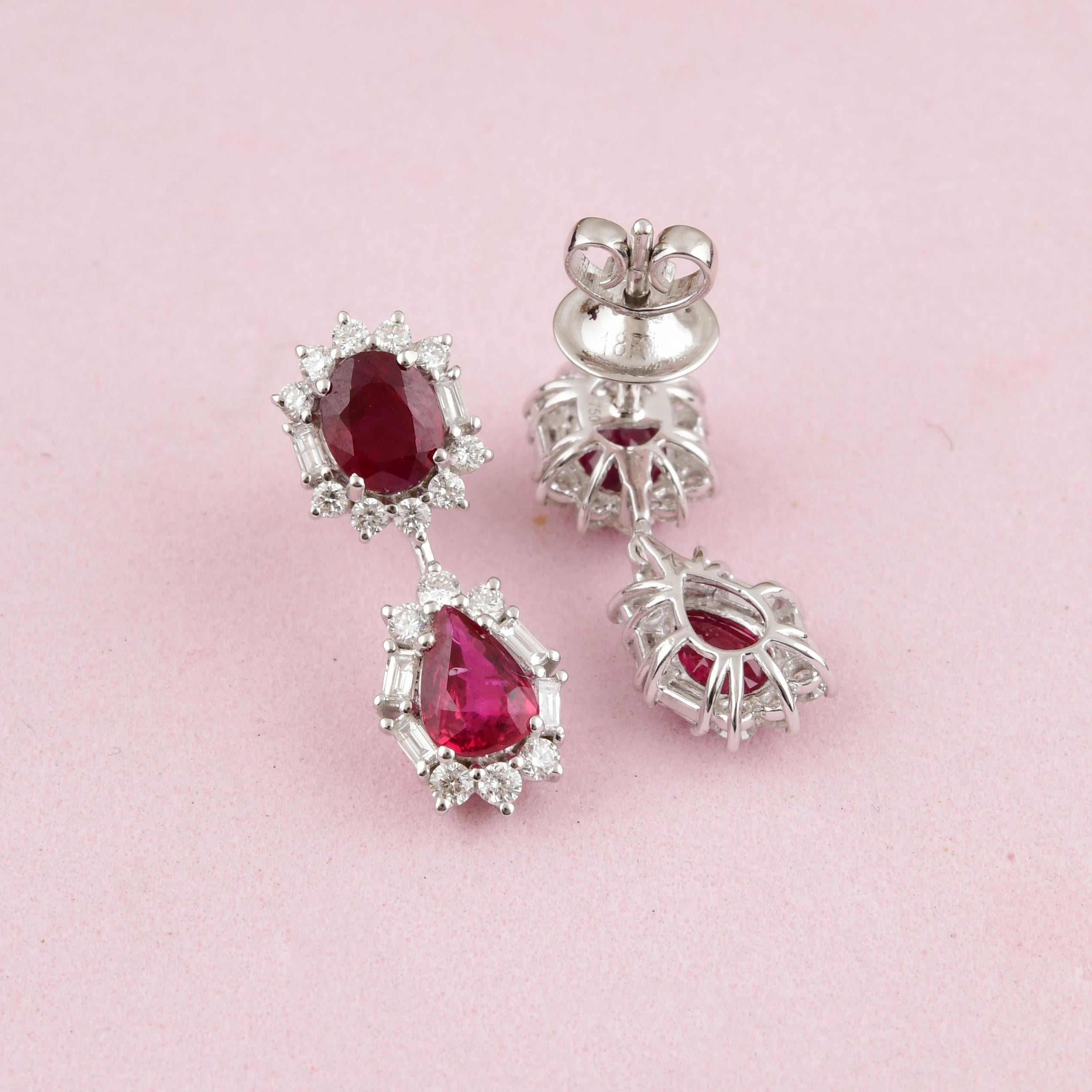 3,15 Karat Rubin Edelstein 0,76 Karat SI/H Diamant-Ohrringe 18 Karat Weißgold (Tropfenschliff) im Angebot