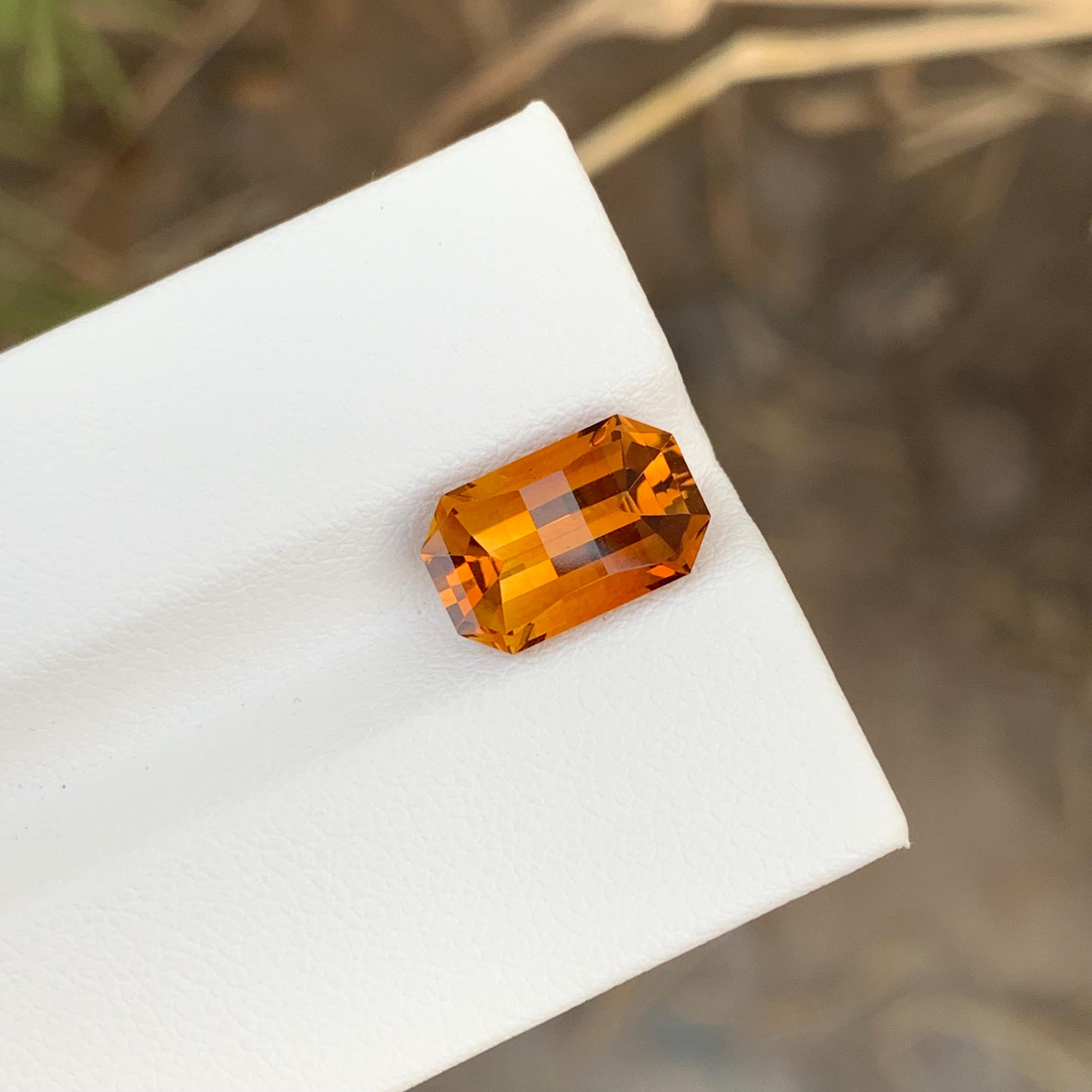 Arts and Crafts 3.15 Carat Smith Bar Cut Loose Madeira Citrine Gem For Jewellery Making  For Sale