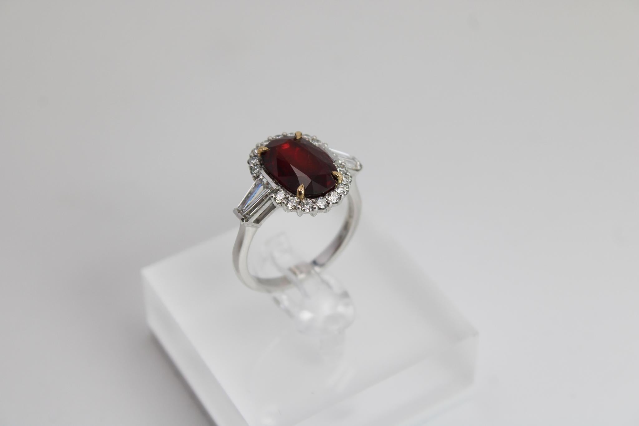 Women's or Men's 3.15 ct Mozambique Ruby and Diamond Ring, GRS Certified, No Heat For Sale