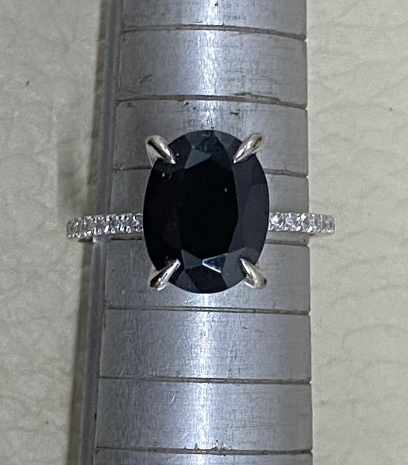 3.15 Carat Black Sapphire 1.6 Carat Diamond Ring and 1.44 Carat Wedding 7
