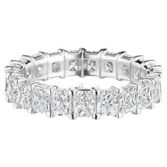 3.15ct Radiant Cut Diamond Eternity Band in 18KT Gold