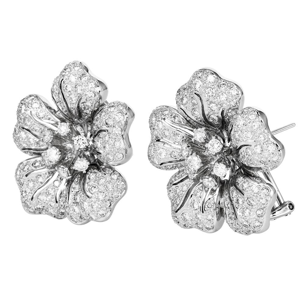 Donna 3,15cts  Orecchini a clip con diamante e fiore scintillante in oro bianco 18 carati in vendita
