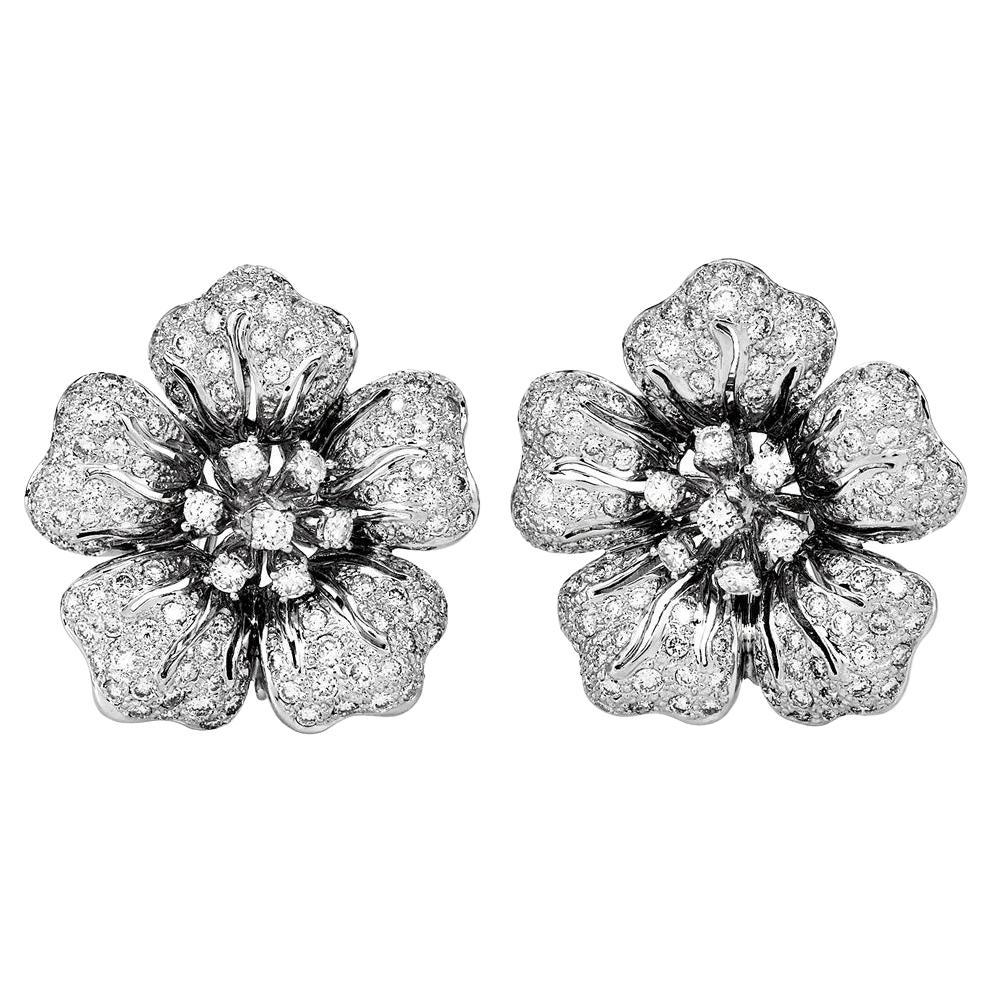3.15cts  Diamond 18K White Gold Sparkly Flower Clip-On Earrings