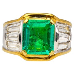 3.16 Carat Colombian Emerald Insignificant Oil Unisex Ring in Platinum & 18K 