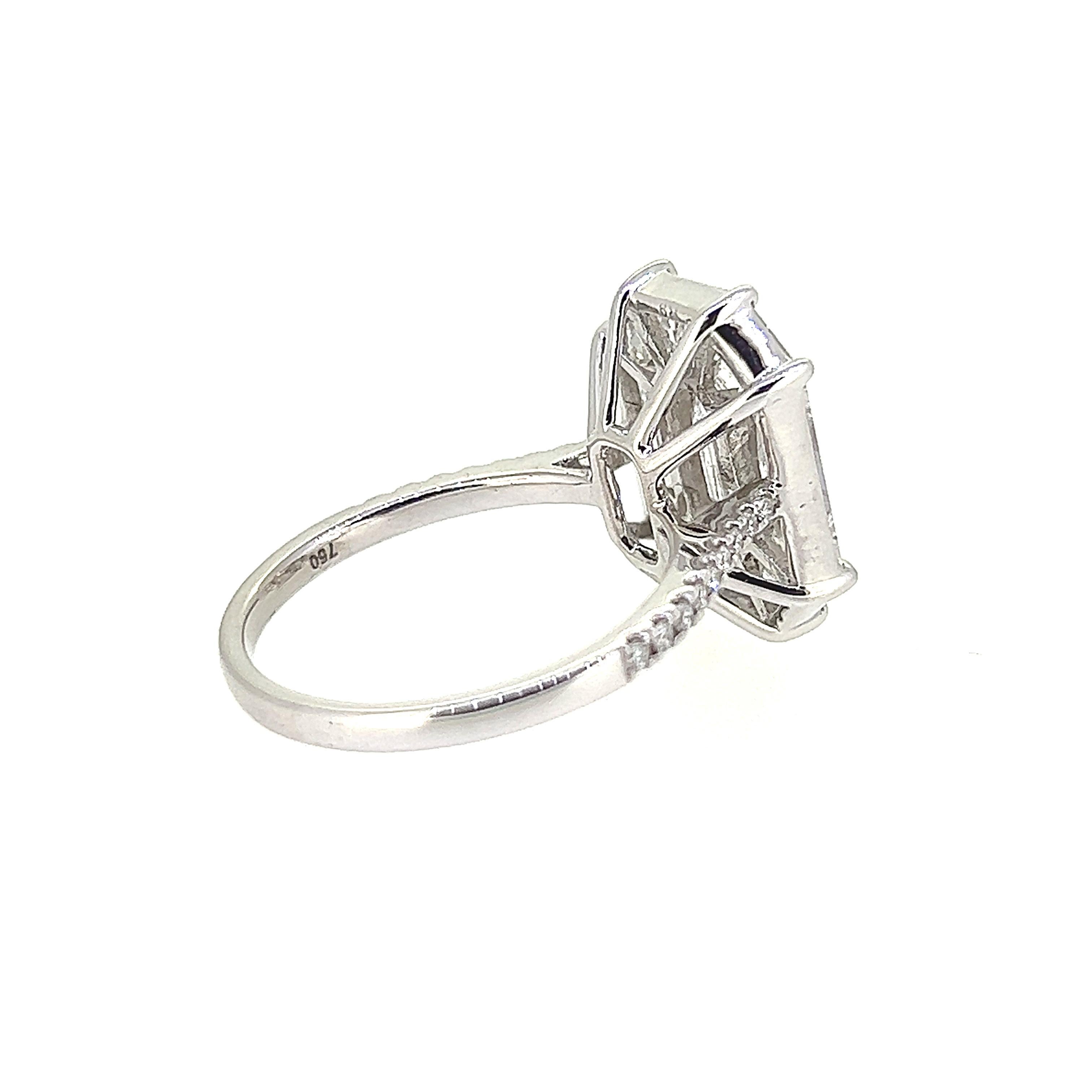 Mixed Cut 3.16 Carat Diamond Illusion Setting Step Cut Ring 18 Karat White Gold For Sale