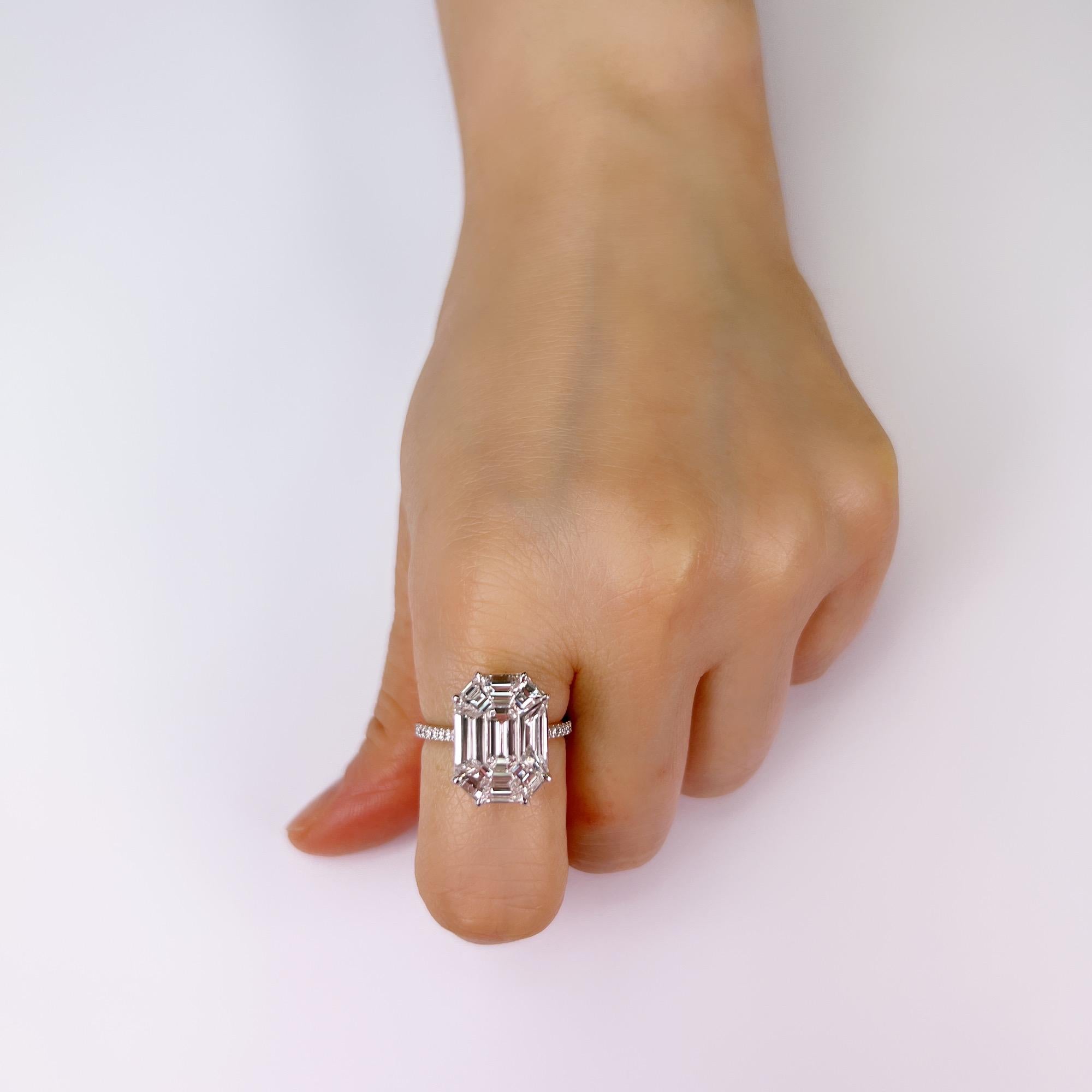 3.16 Carat Diamond Illusion Setting Step Cut Ring 18 Karat White Gold In New Condition For Sale In Wan Chai District, HK