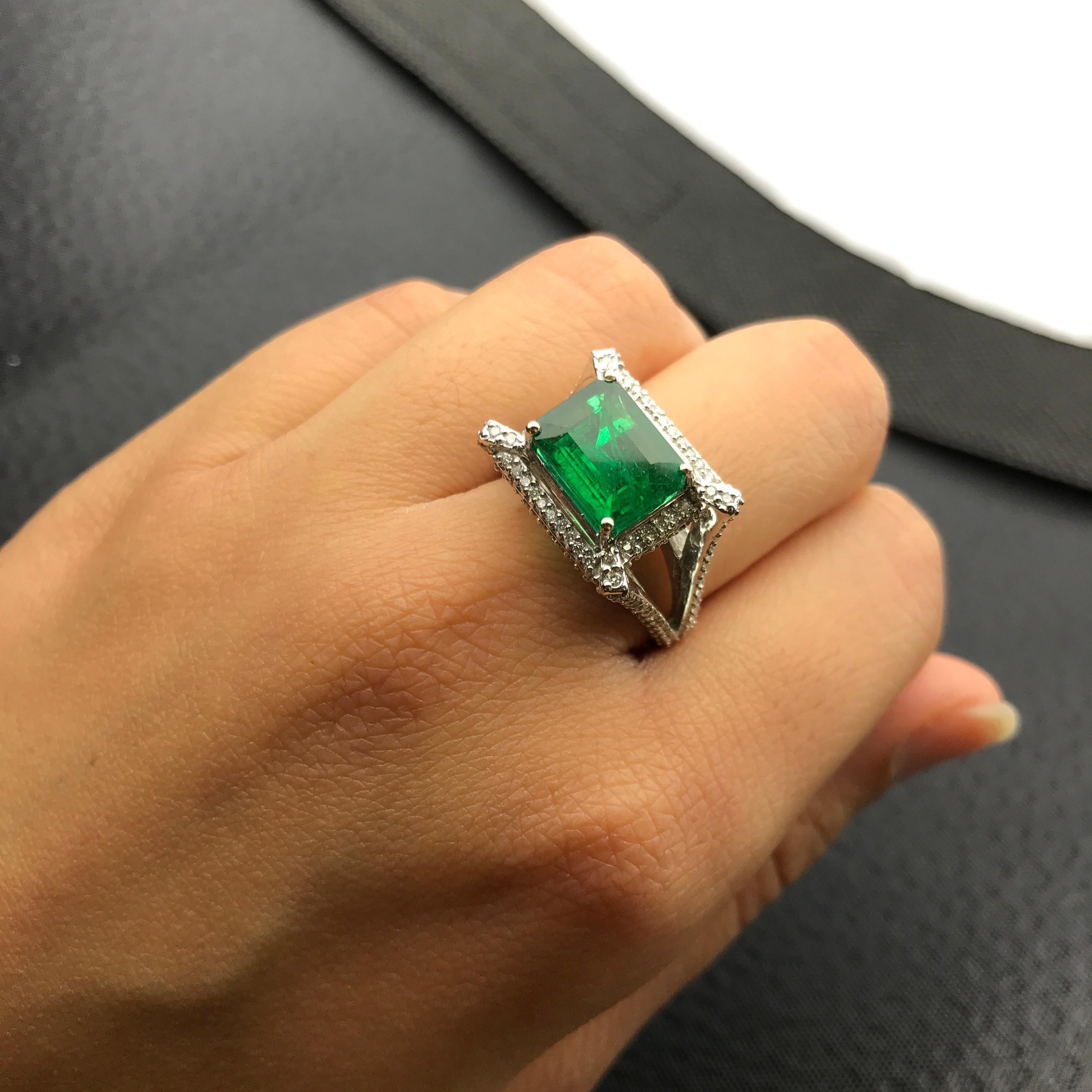 3.16 carat Emerald and Diamond Cocktail Ring 3