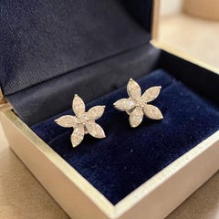 Boucles d'oreilles en or blanc 18 carats 3.16 carats F/VS1 Marquise & Diamants ronds