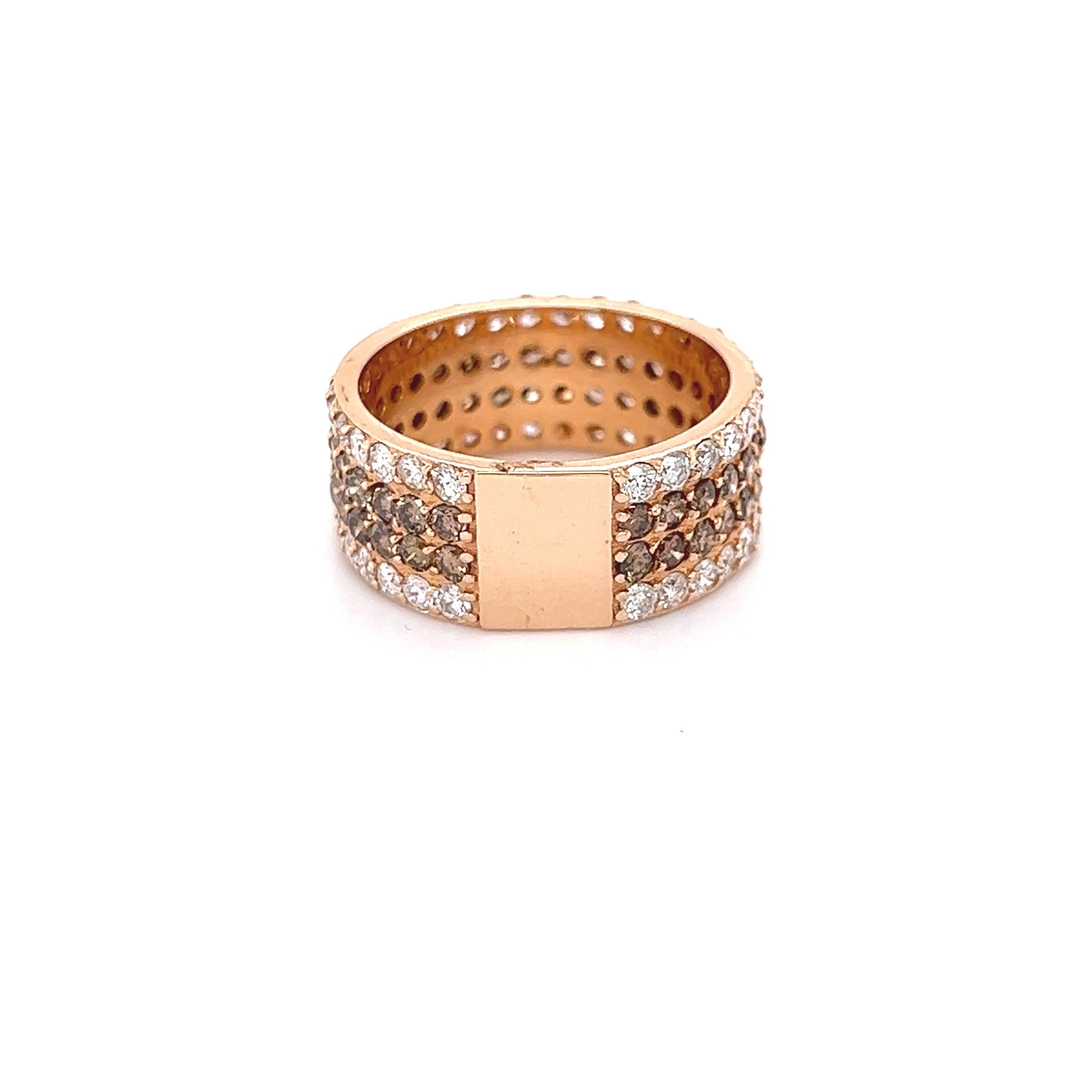 Contemporary 3.16 Carat Natural Brown Diamond White Diamond Rose Gold Band For Sale