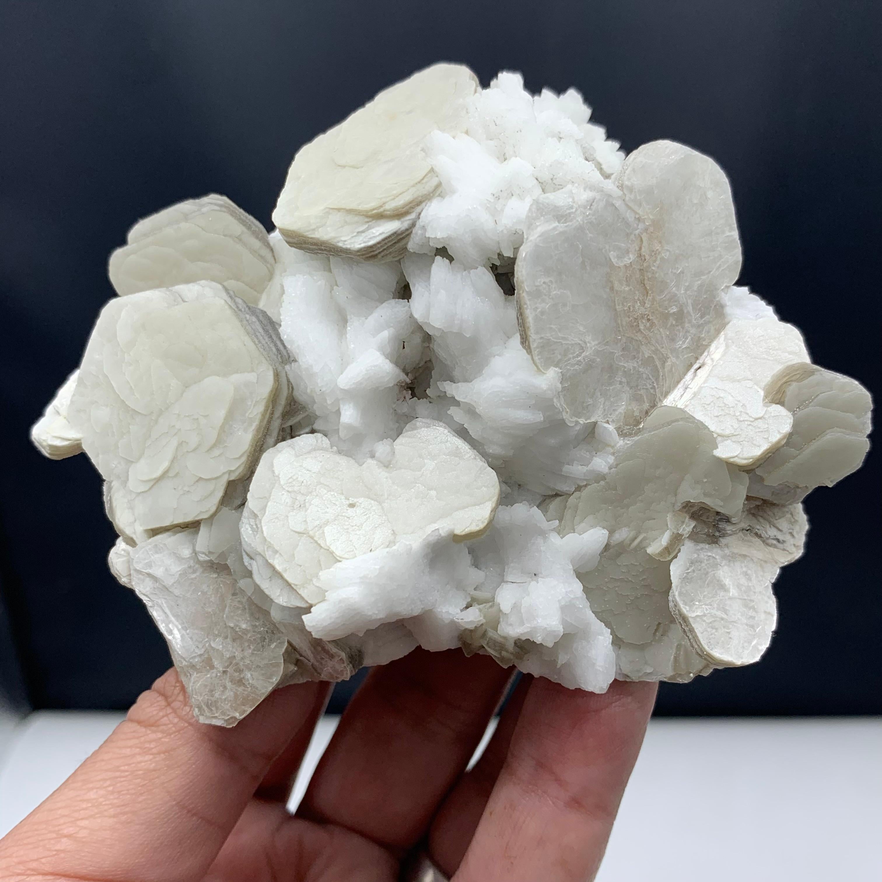 316.67 Gram Pretty Muscovite Attached With Feldspar Specimen From Pakistan For Sale 4