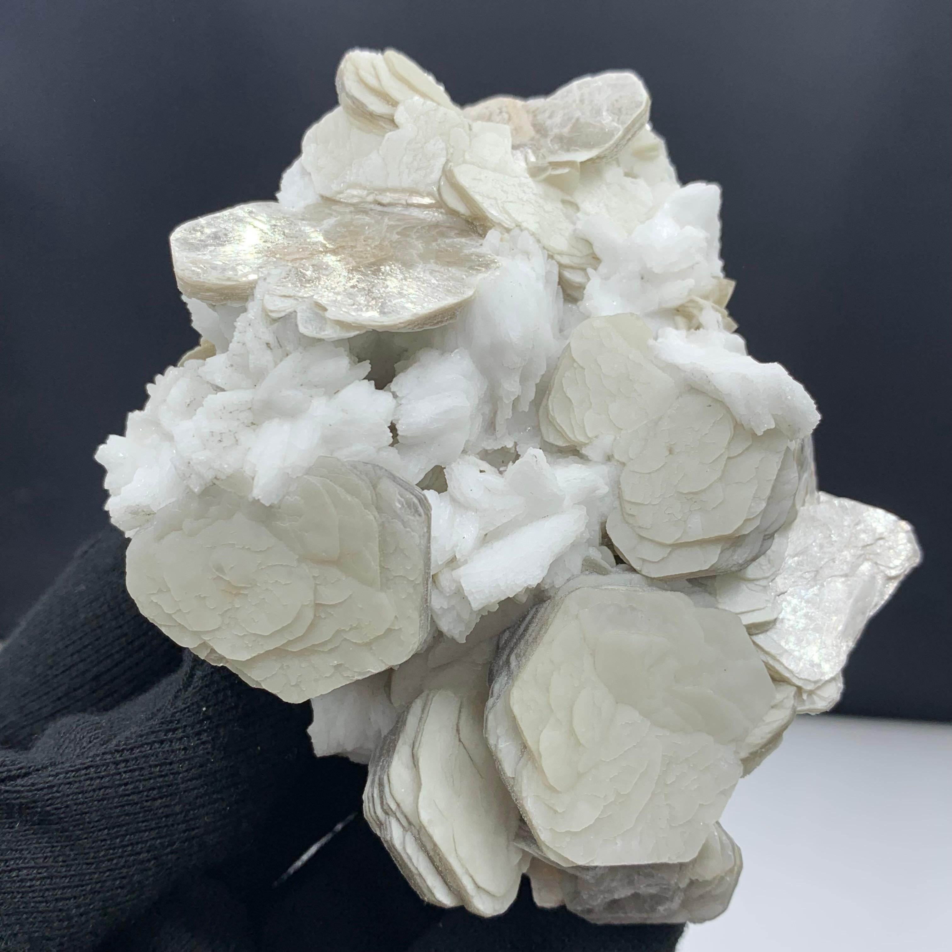 18th Century and Earlier 316.67 Gram Pretty Muscovite Attached With Feldspar Specimen From Pakistan For Sale