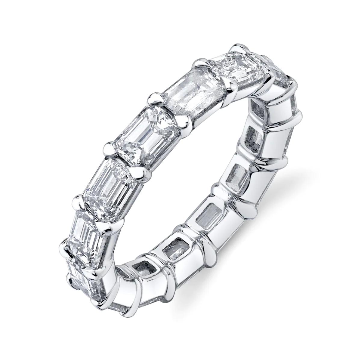 3.17 Carat Emerald Cut Horizontally Set Diamond Platinum Eternity Band In New Condition For Sale In Miami, FL