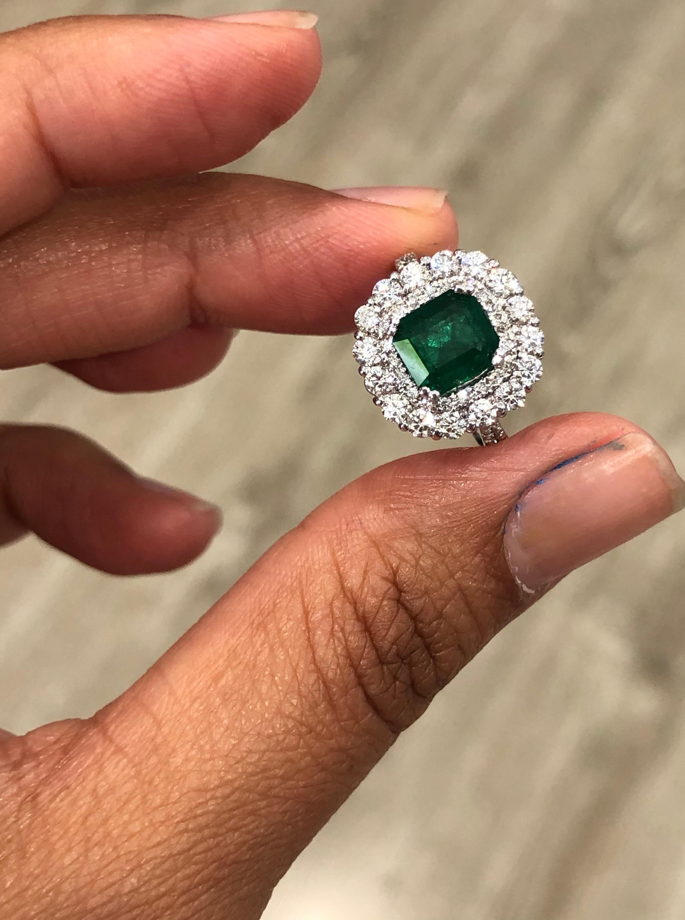 3.17 Carat Emerald Diamond 18 Karat White Gold GIA Certified Engagement Ring In New Condition For Sale In Los Angeles, CA
