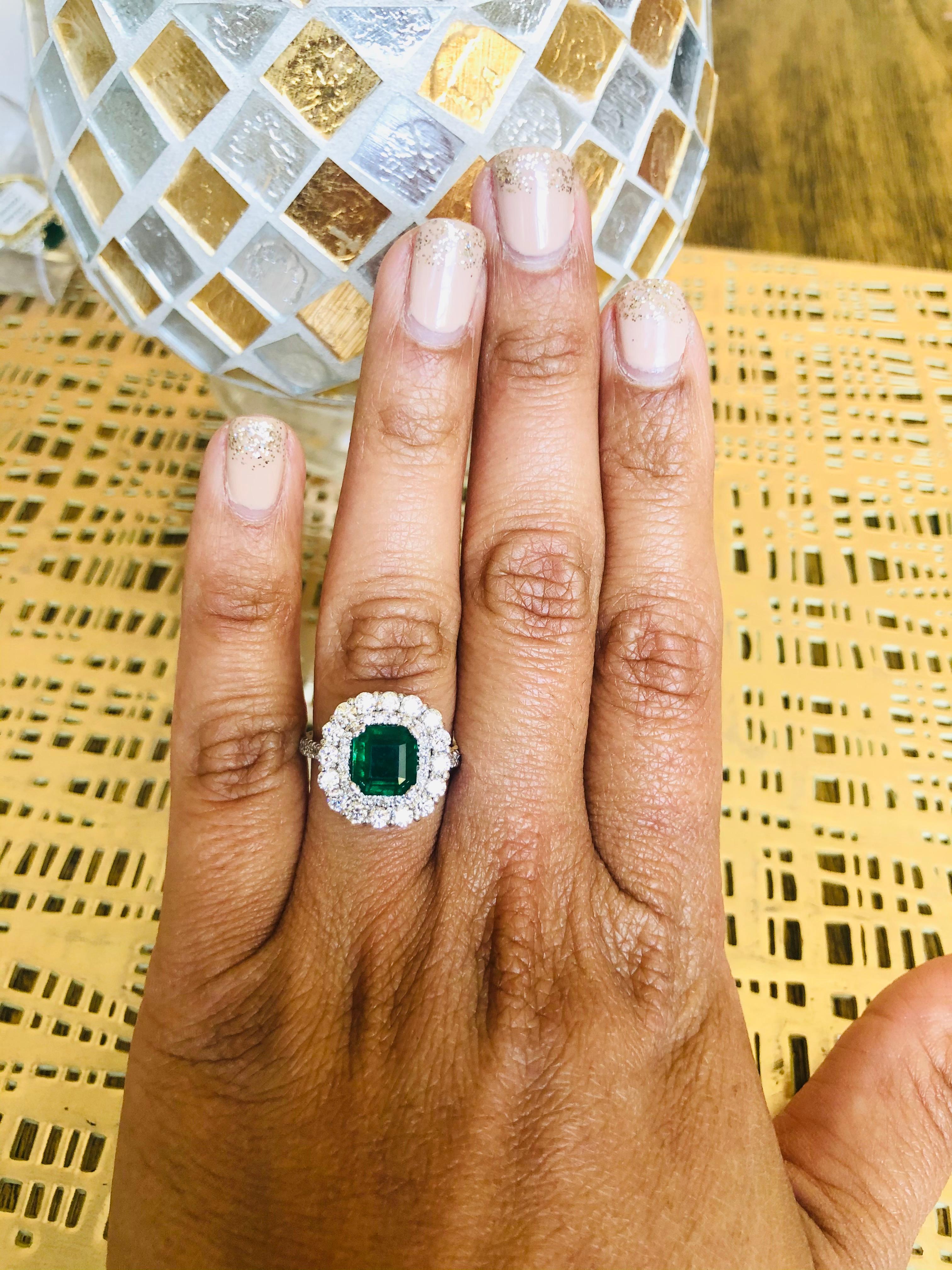 Women's 3.17 Carat Emerald Diamond 18 Karat White Gold GIA Certified Engagement Ring For Sale