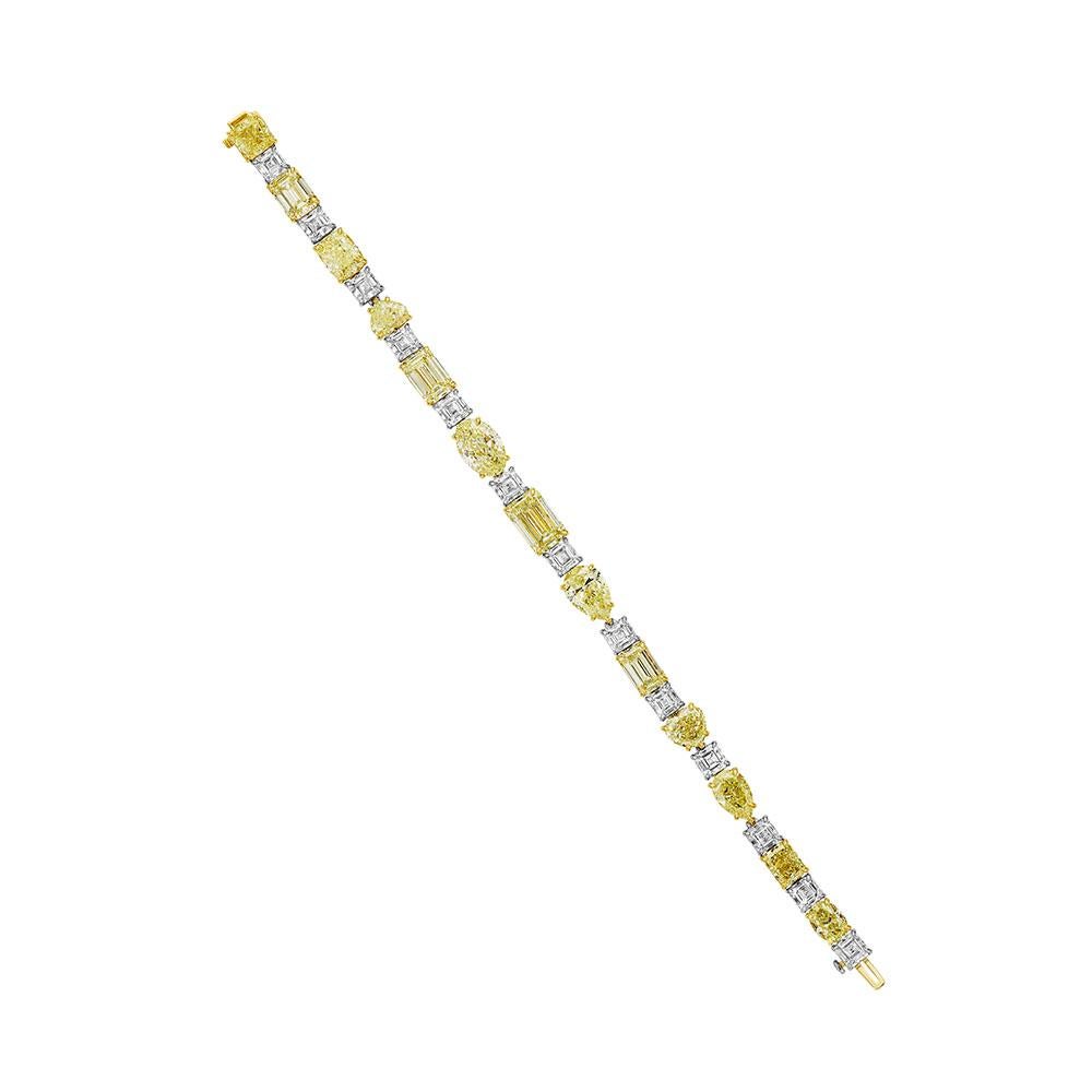 Bracelet de diamants de forme mixte jaune et blanc de 31,71 carats Neuf - En vente à New York, NY