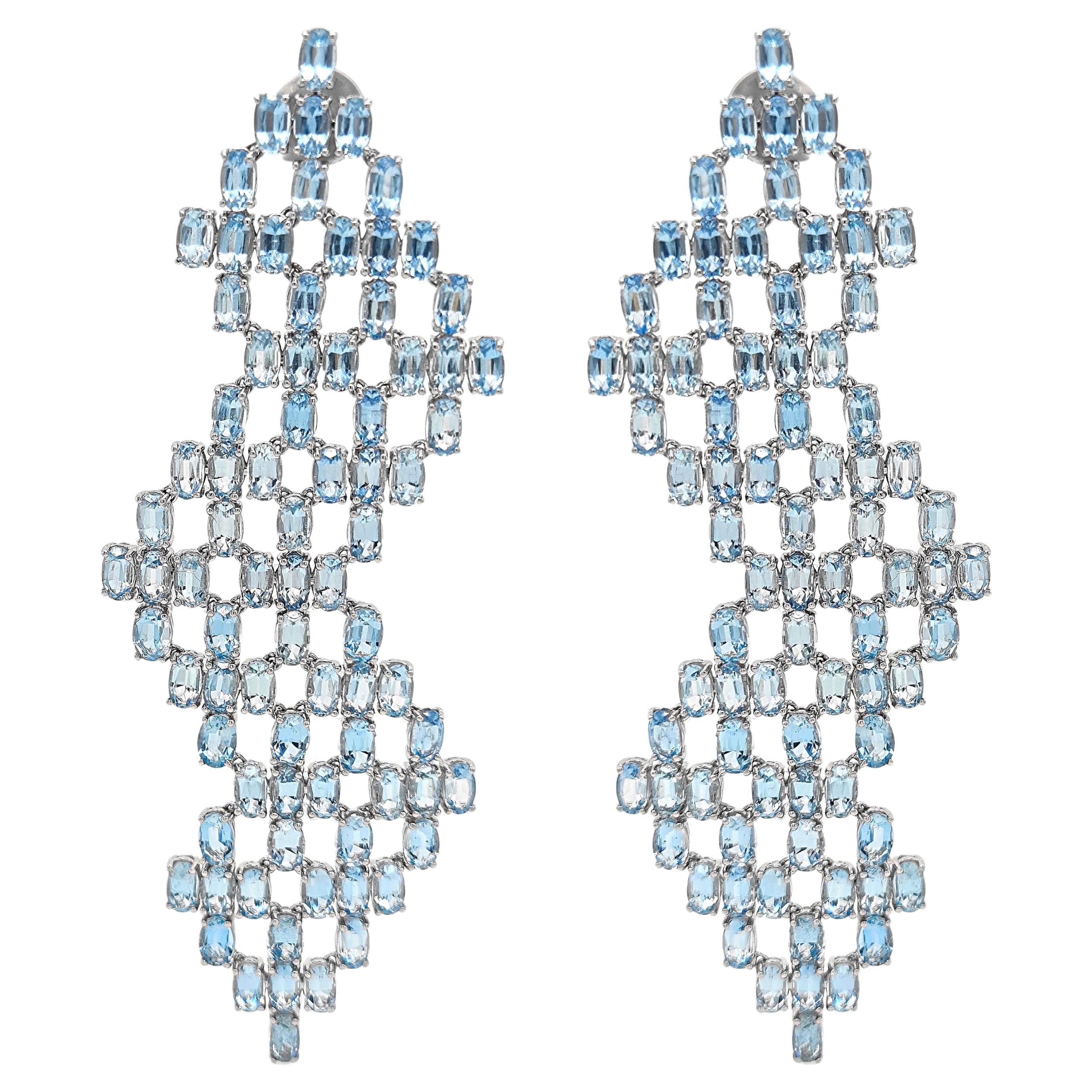 Boucles d'oreilles en or blanc aigue-marine 31,72 carats