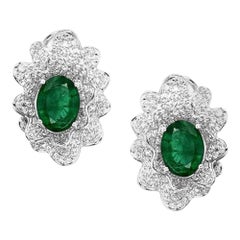 Clous d'oreilles en or 14 carats avec diamants et émeraudes de 3,18 carats