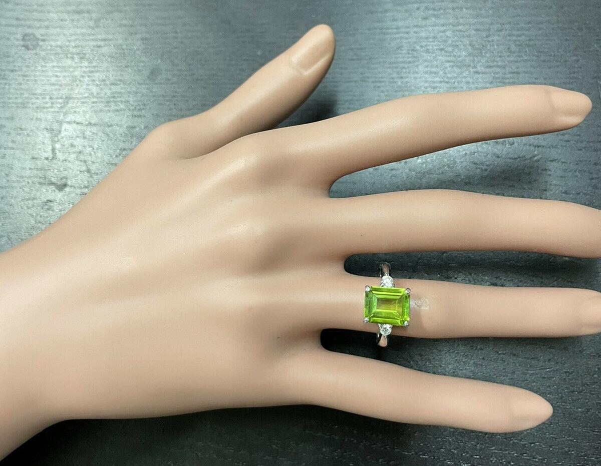 3.18 Carats Natural Peridot and Diamond 14k Solid White Gold Ring For Sale 1