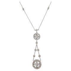 Halskette aus 14K Weißgold mit 3,19 Karat Diamant-Halo und Y-Drop-Diamant