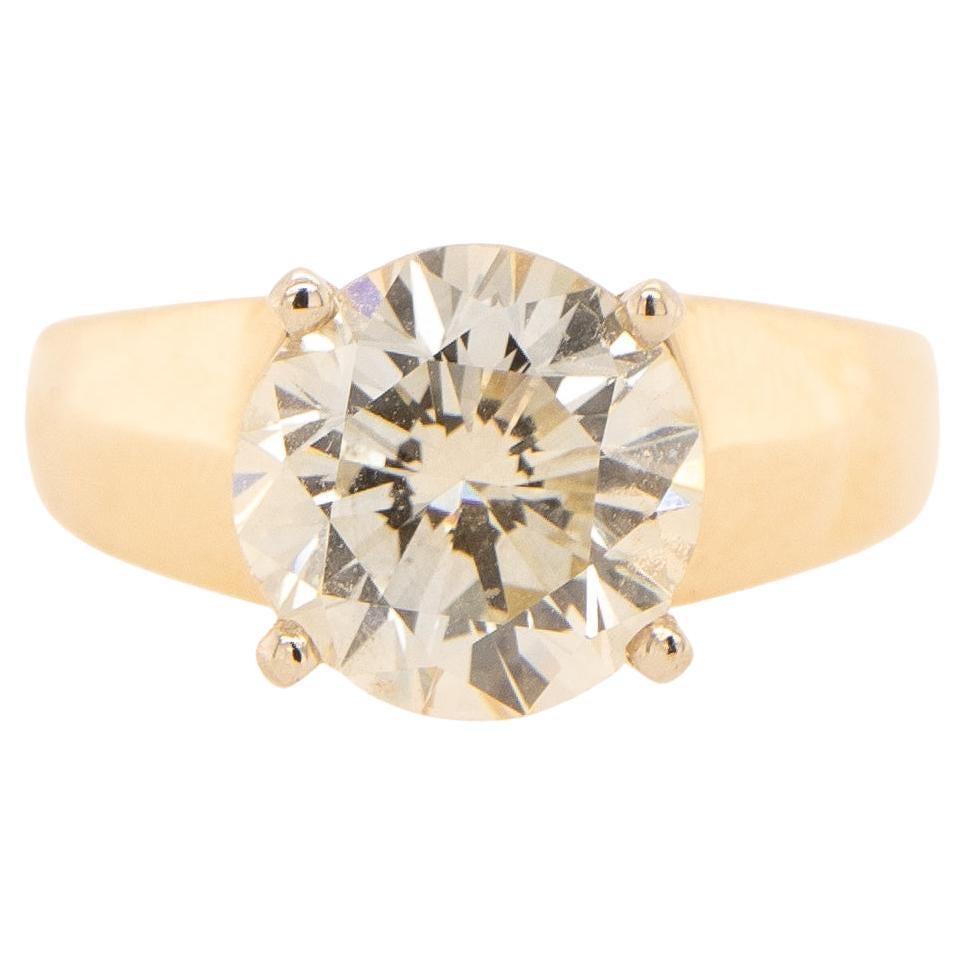 Anillo de diamantes talla brillante certificado EGL de 3,19 quilates y oro amarillo de 14 quilates en venta