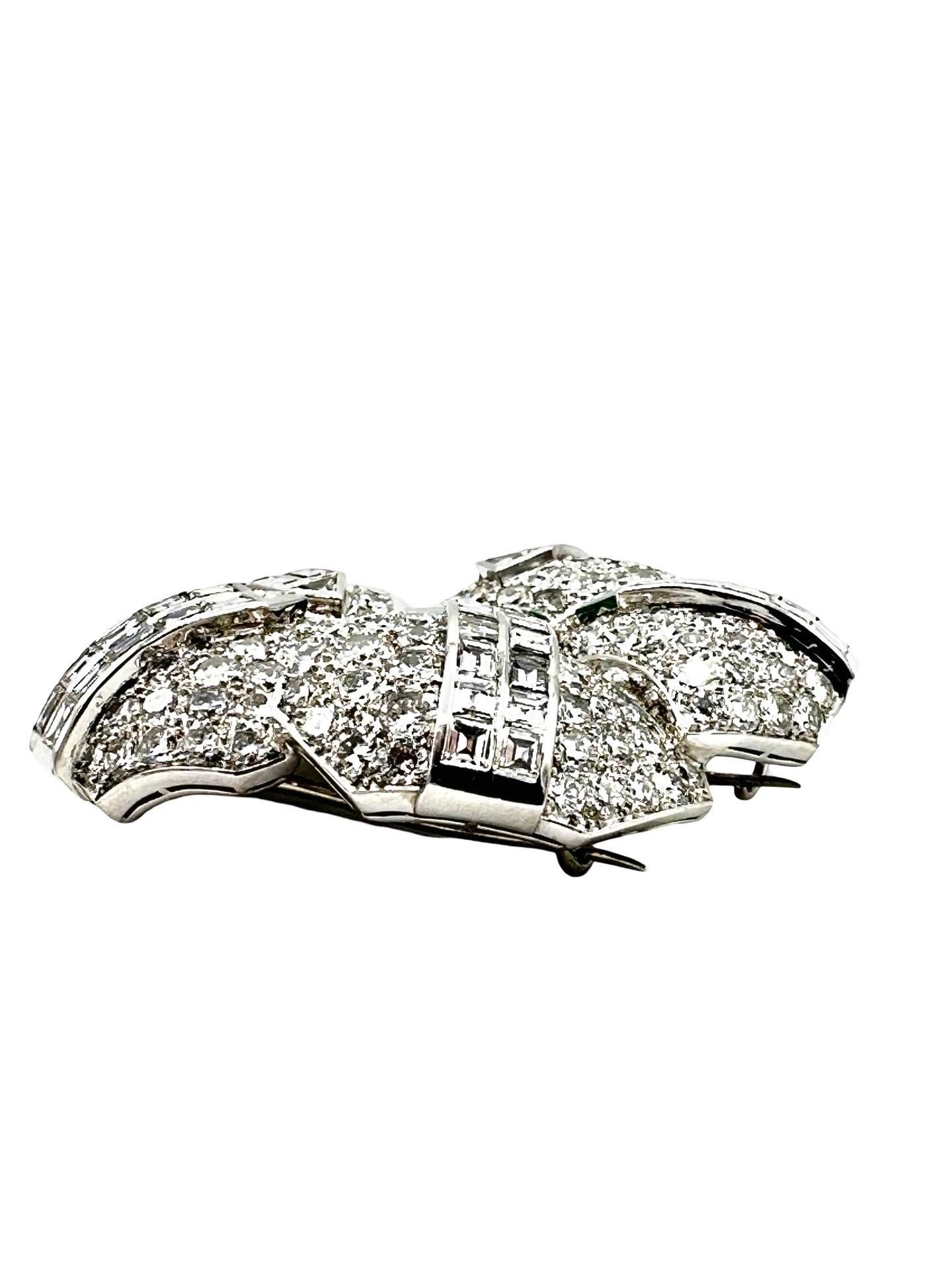 Emerald Cut 3.19 Carat Emerald & 15.45 Carats in Diamond Platinum Brooch For Sale