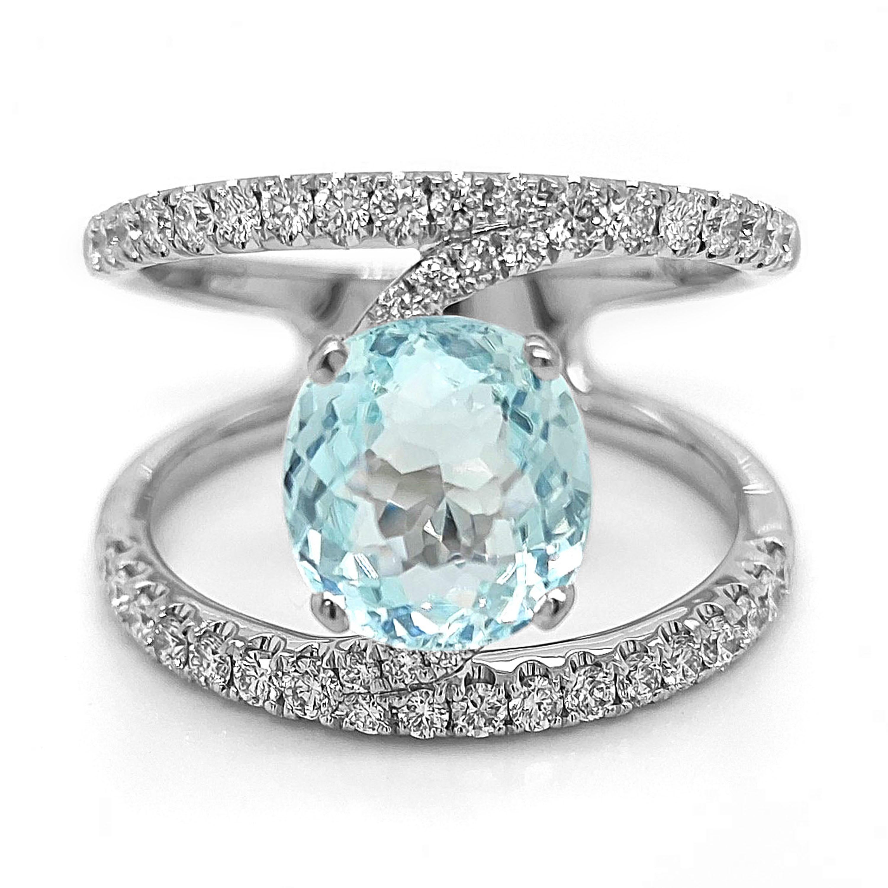 Anello in oro bianco con diamanti bianchi e PARAIBA TOURMALINE da 3,19 carati In condizioni Nuovo in vendita a New York, NY