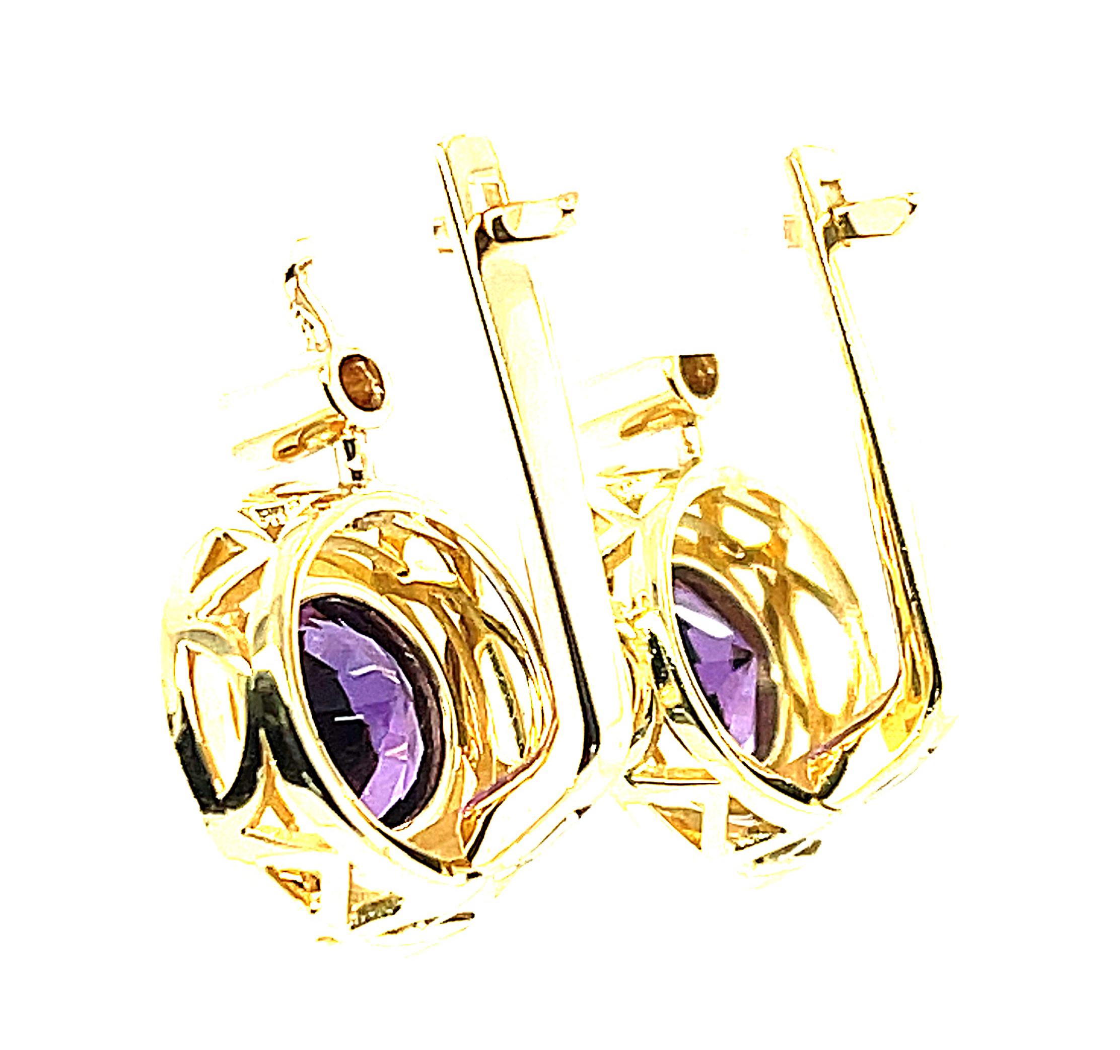 Amethyst and Diamond Drop Earrings in Hand Engraved Yellow Gold Bezels  For Sale 1