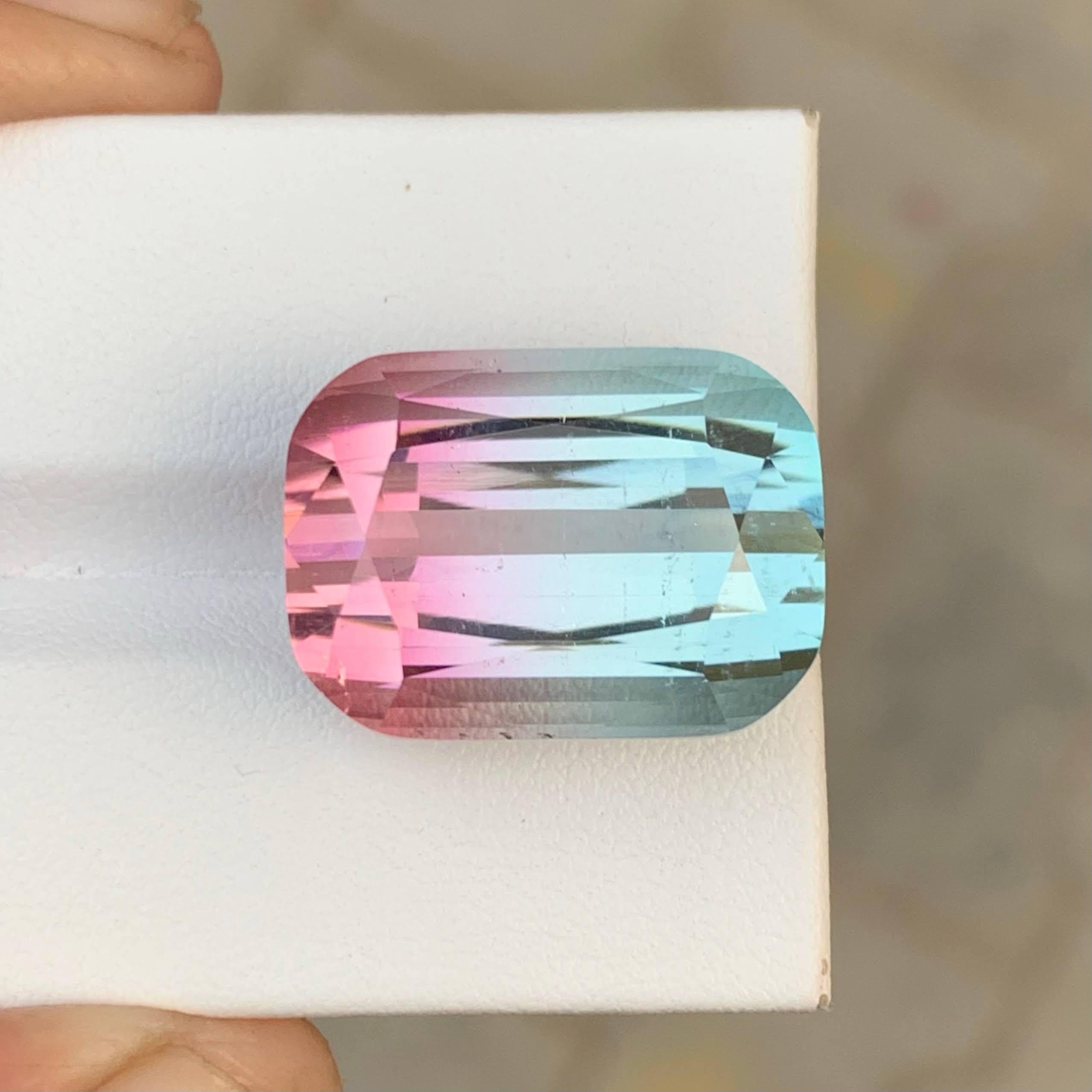 Weight 31.90 carat 
Dimensions 20.4x14.9x12.2mm
Treatment None 
Origin Afghan 
Clarity VVS 
Shape Cut Cushion




This exceptional 31.90-carat bi-color tourmaline is a striking natural gemstone sourced from the renowned mines of Afghanistan. Its