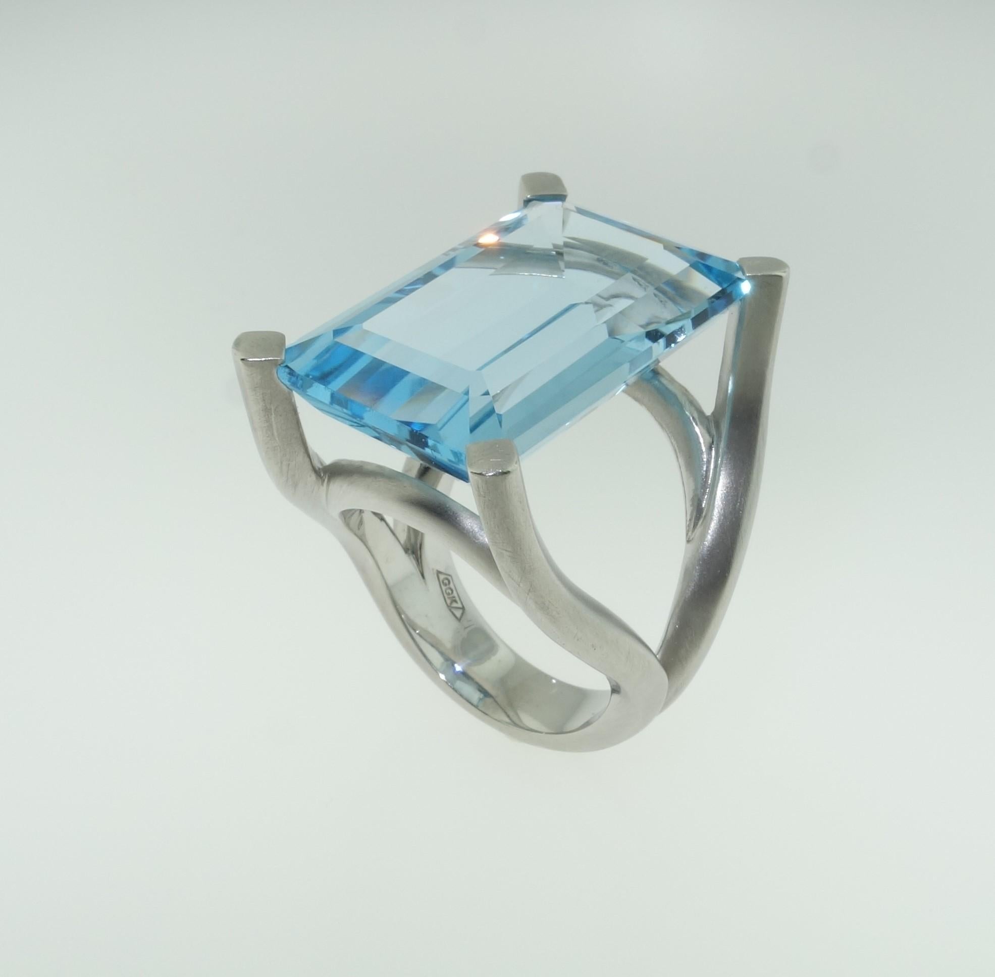 Modern 31.90 Carat Sky Blue Topaz Solitaire Cocktail Ring For Sale