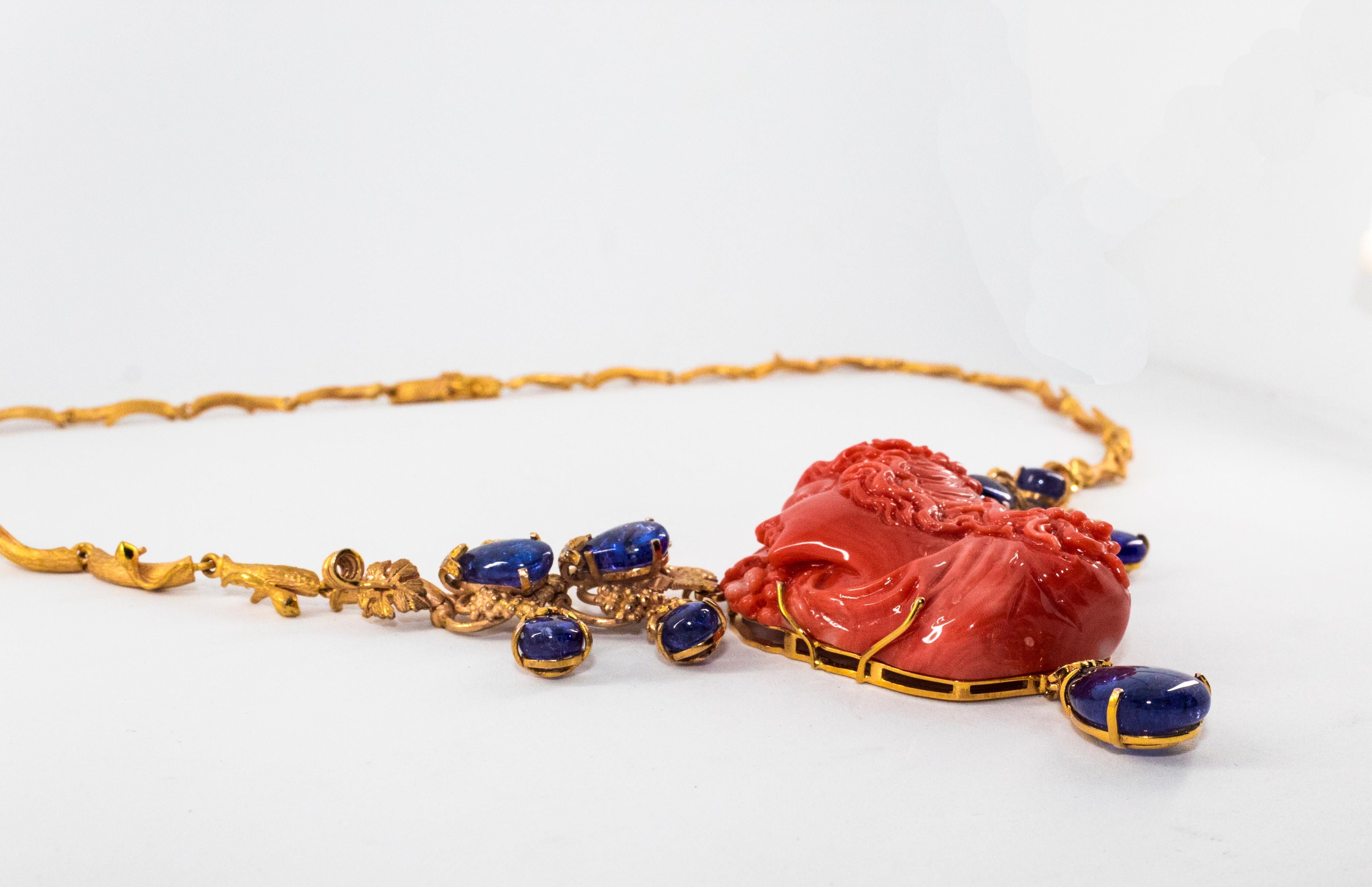 31.93 Carat Tanzanite White Diamond Red Carved Coral Yellow Gold Greek Necklace In New Condition In Naples, IT