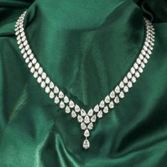 31.98 Carat Natural SI/H Pear Shape Diamond Necklace in 18K White Gold