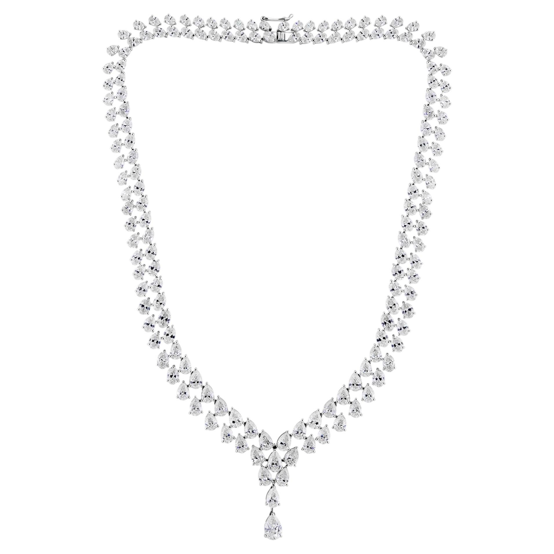 Collana con diamante naturale da 31,98 carati, qualità SI/H, taglio a pera, in oro bianco 18 carati